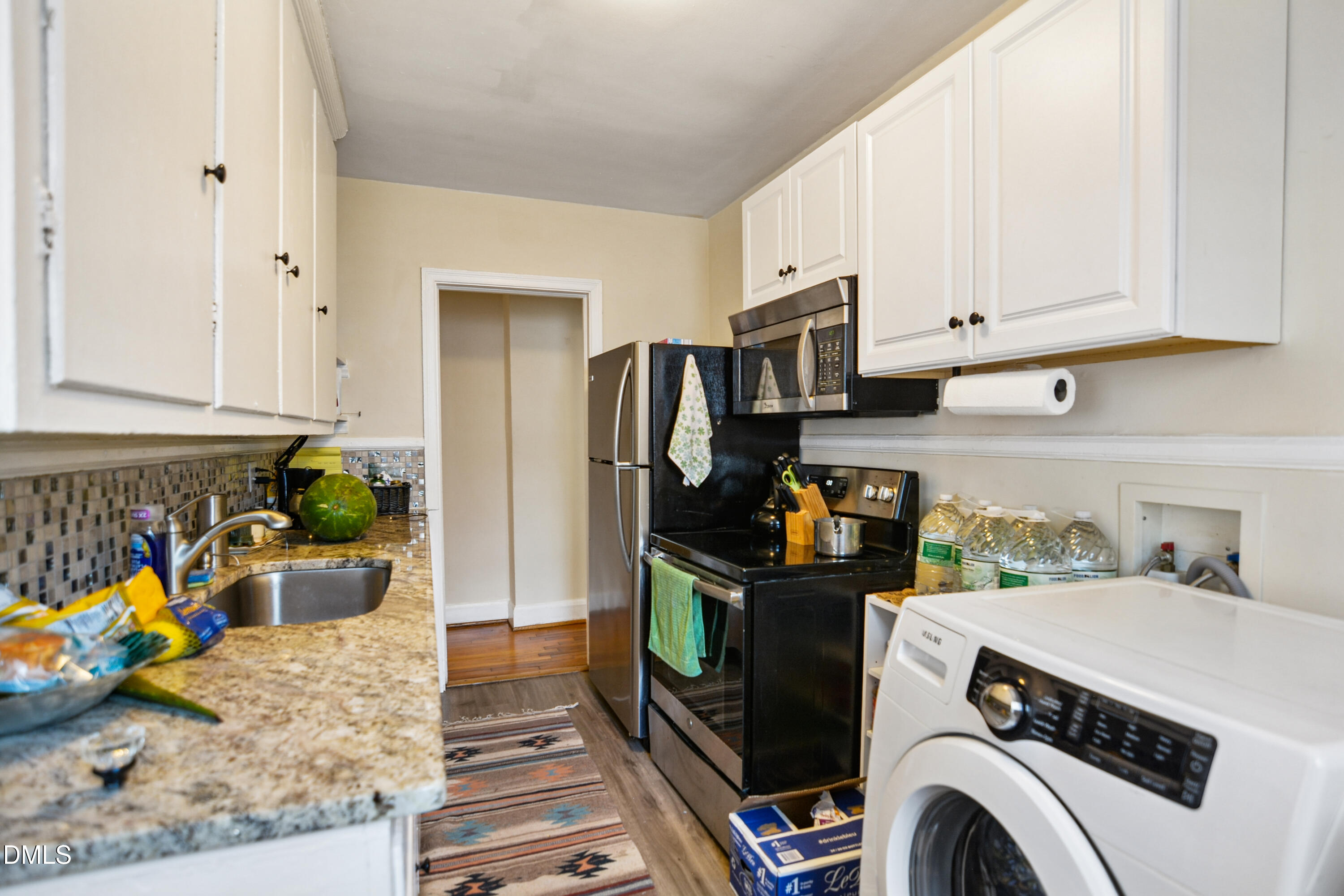 320 Clark Street Property Photo 16