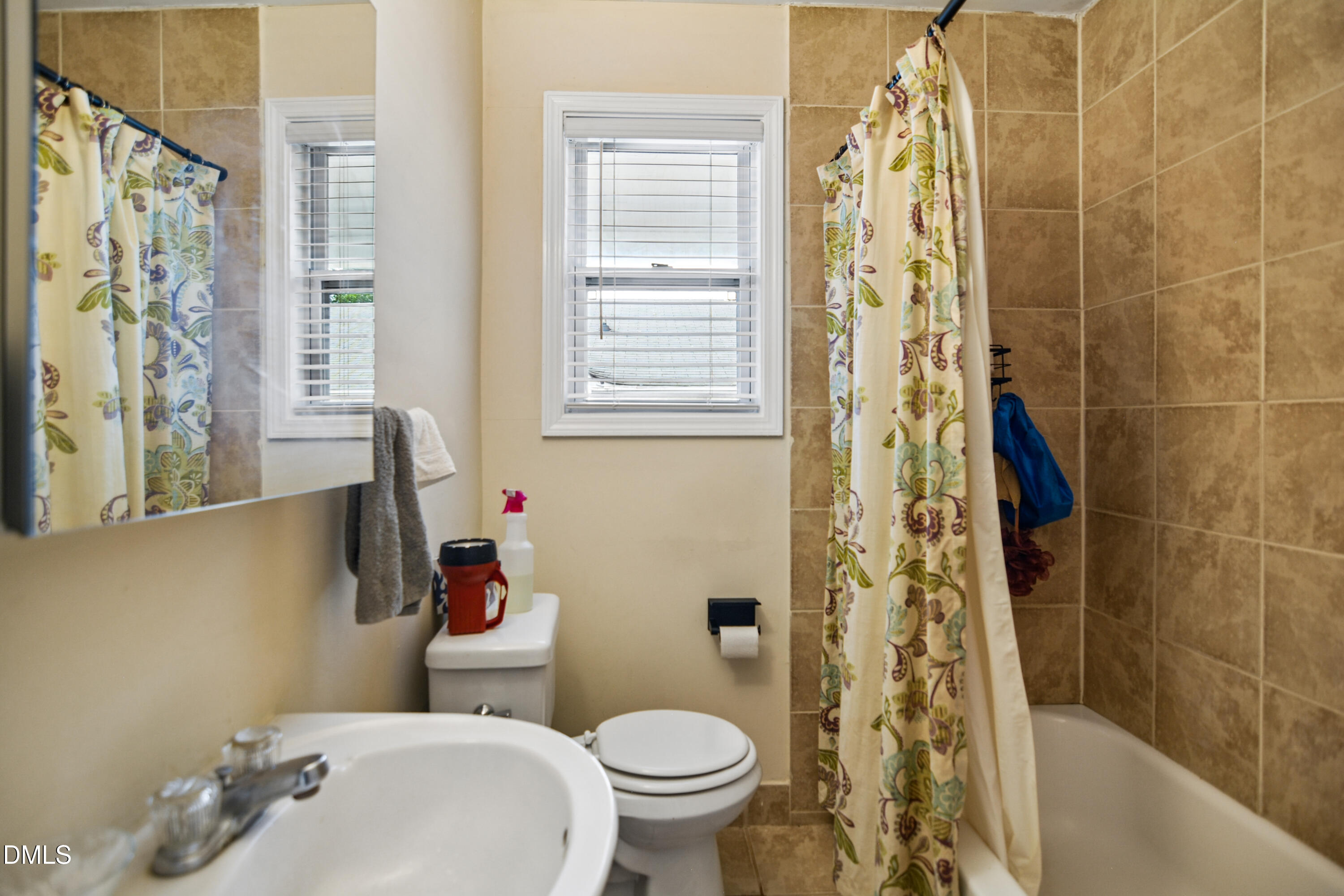 320 Clark Street Property Photo 19