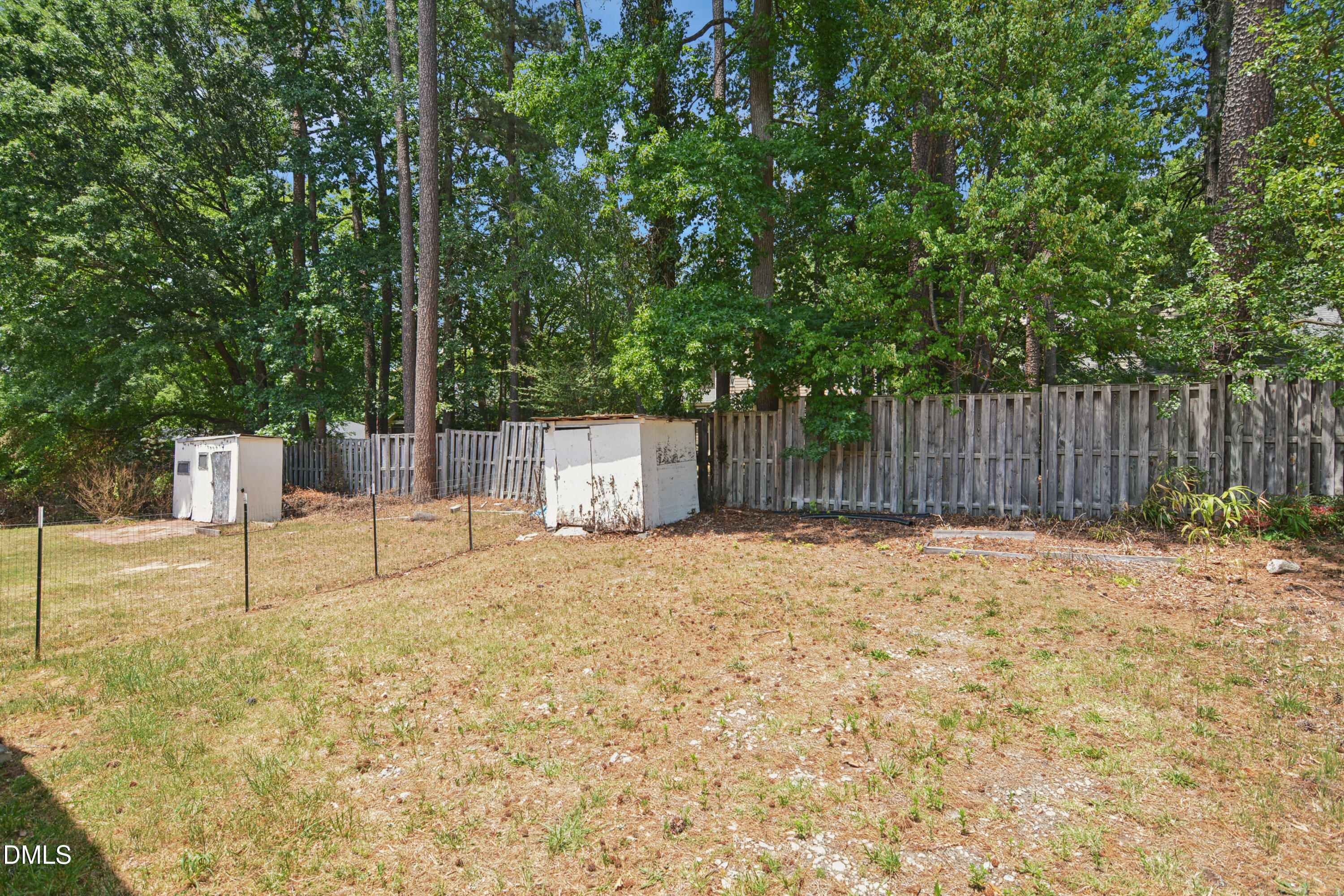 320 Clark Street Property Photo 21