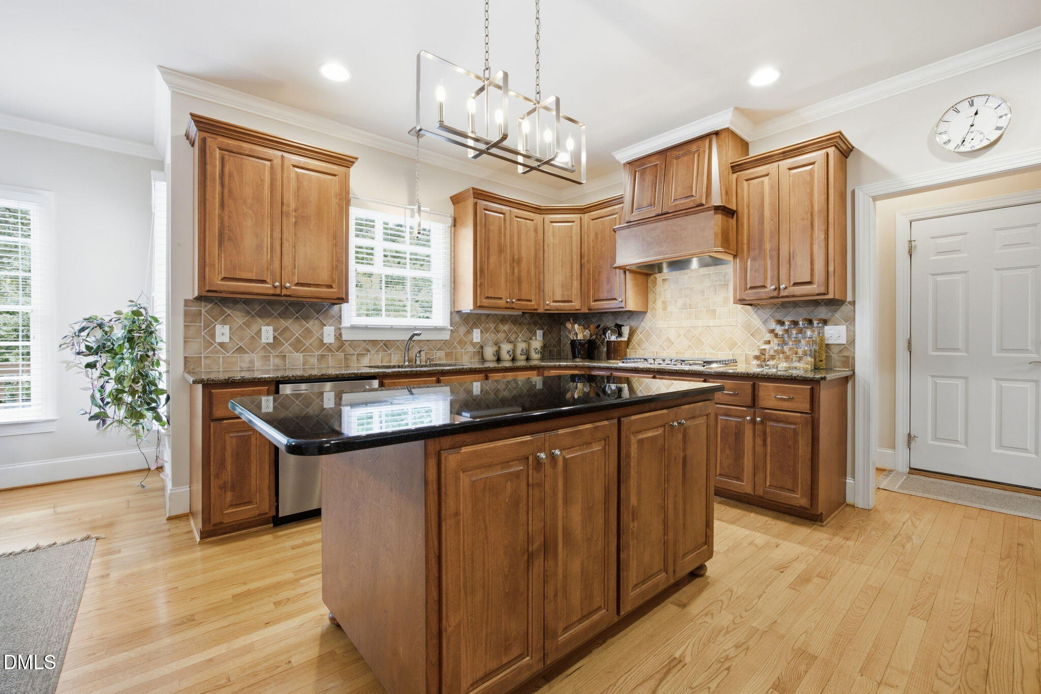 12712 Softbreeze Lane Property Photo 13