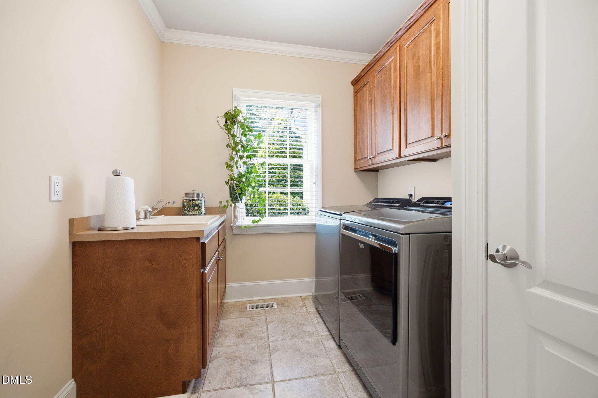 12712 Softbreeze Lane Property Photo 19