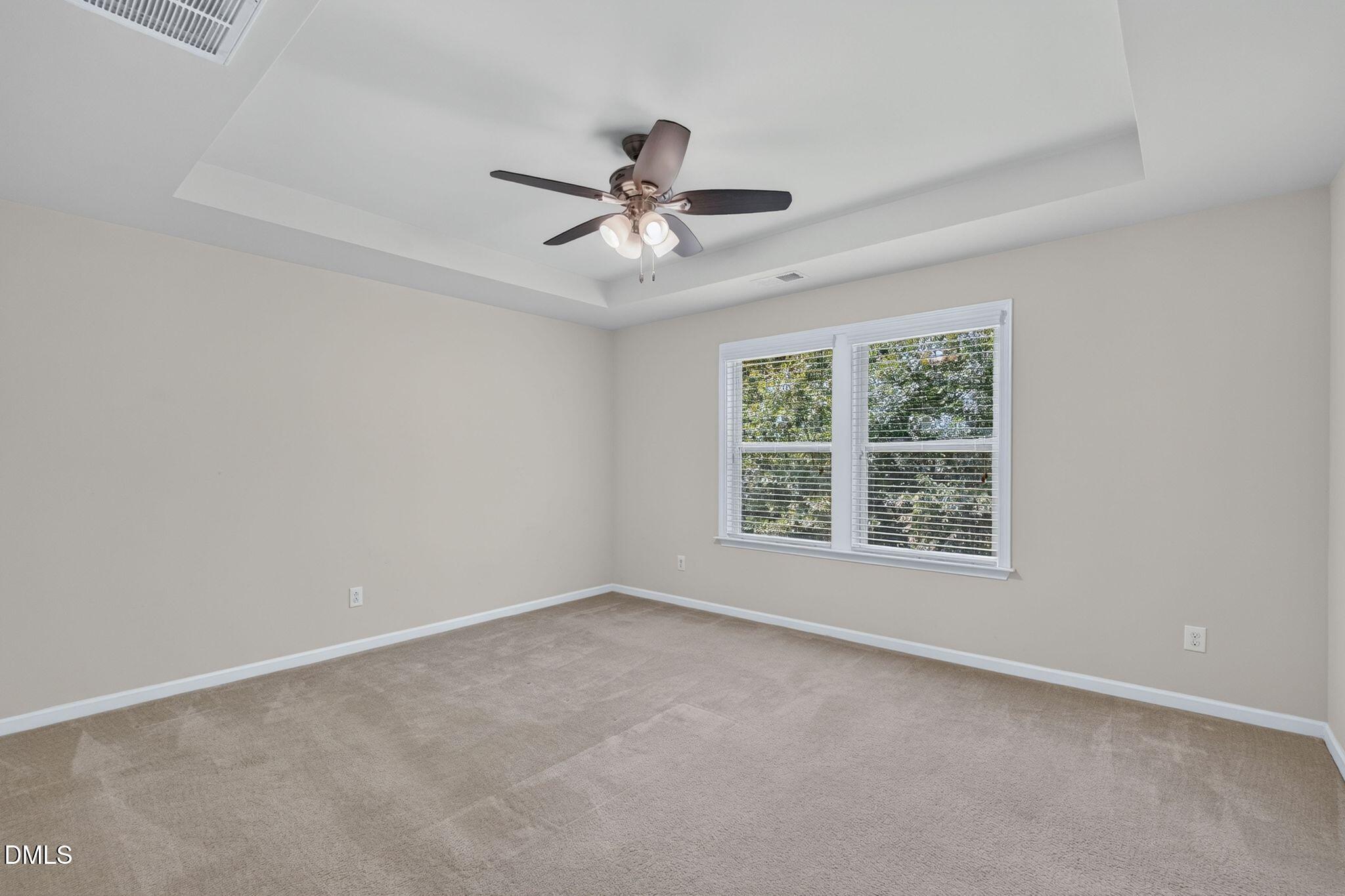 935 Sweet Gum Way Property Photo 12