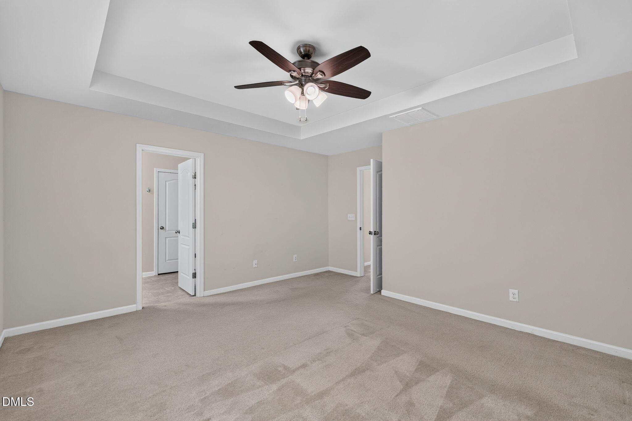 935 Sweet Gum Way Property Photo 13