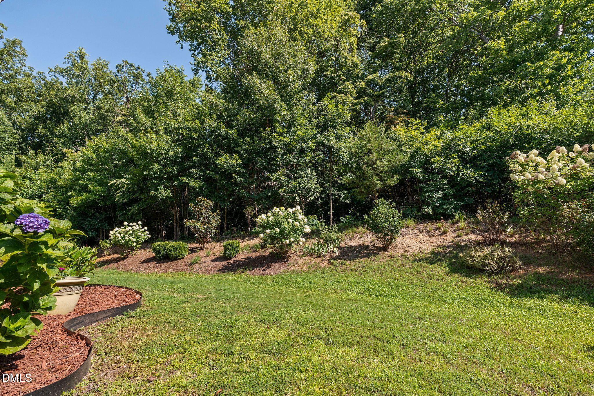935 Sweet Gum Way Property Photo 33