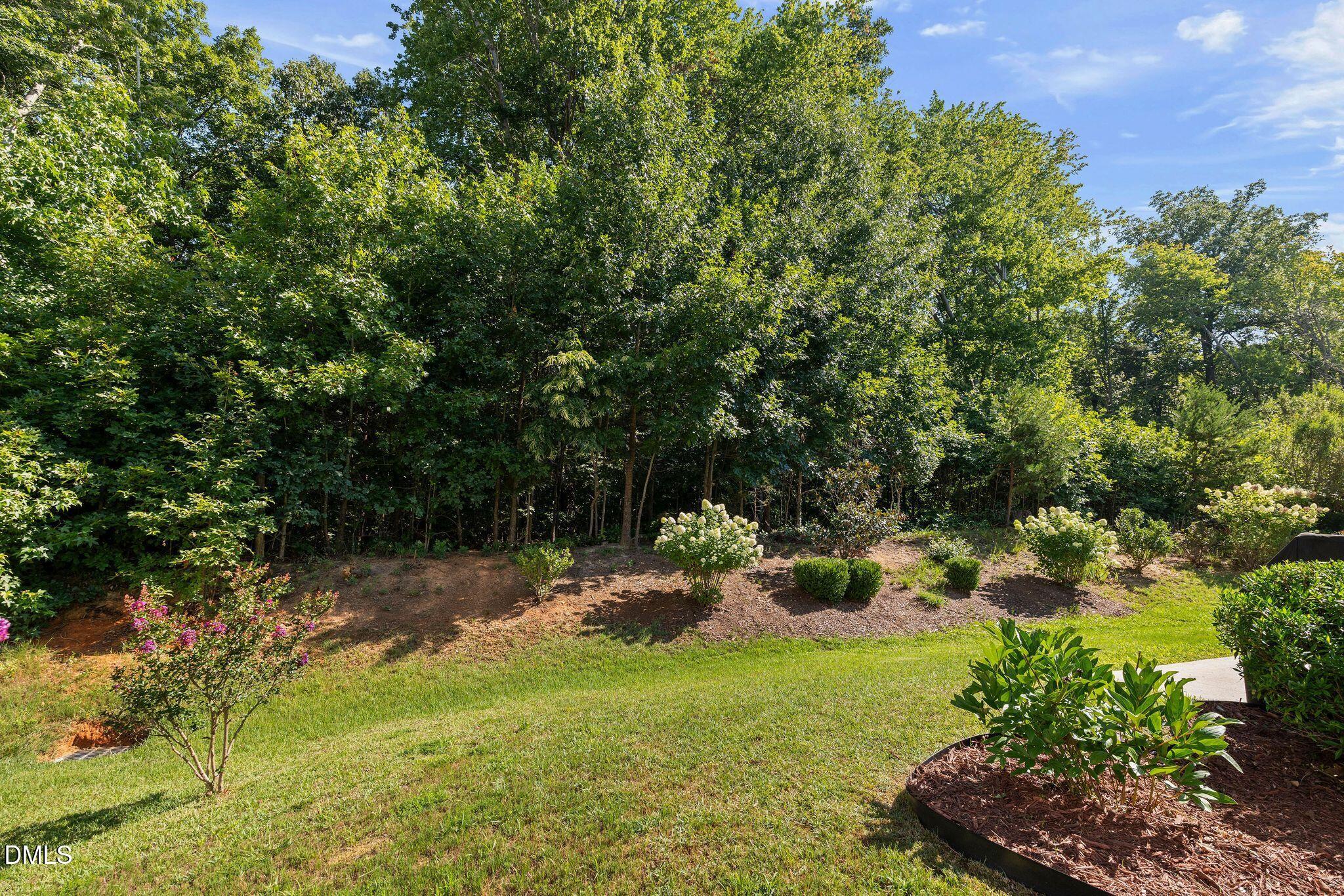935 Sweet Gum Way Property Photo 34