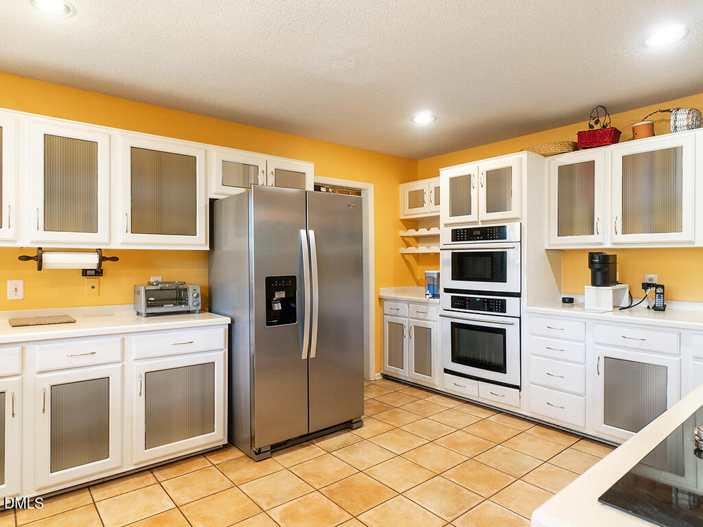 4005 Waldenbrook Court Property Photo 11