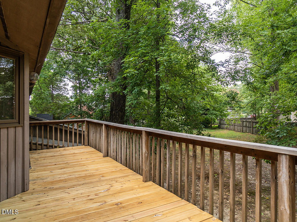 4005 Waldenbrook Court Property Photo 22