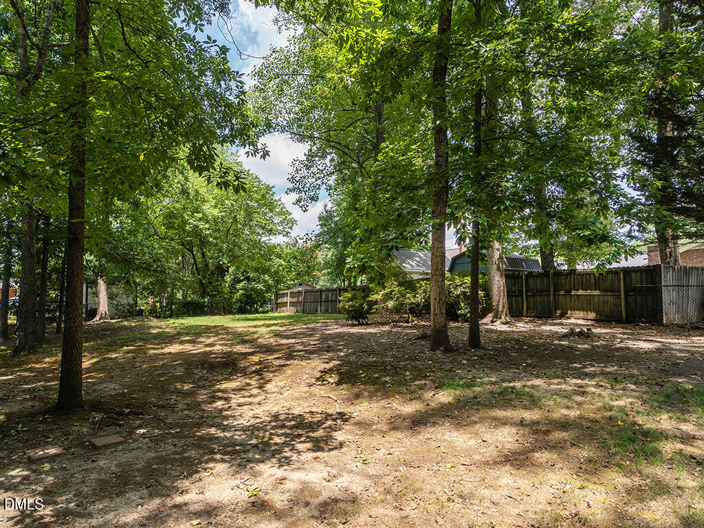 4005 Waldenbrook Court Property Photo 33
