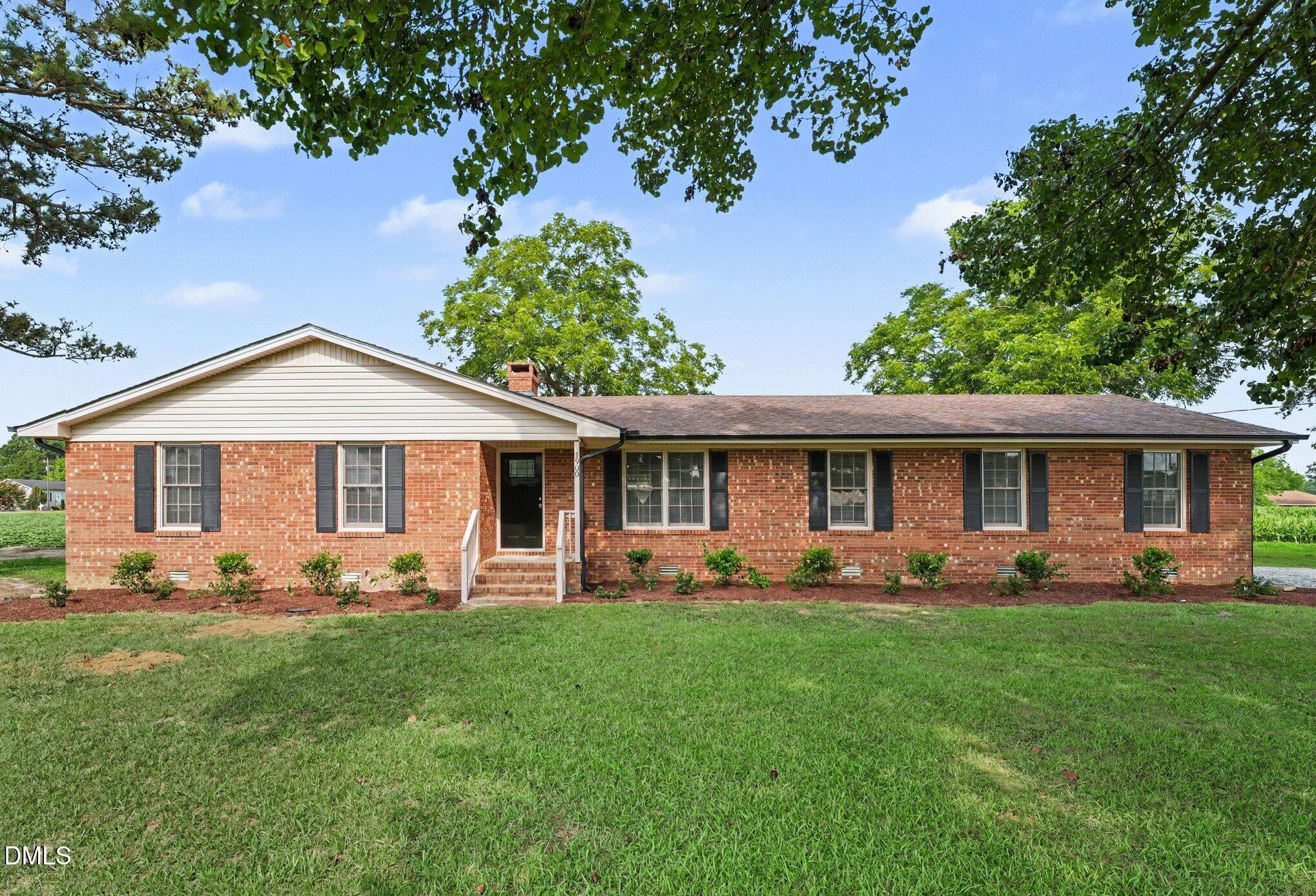 1900 Wc Braswell Road Property Photo 1