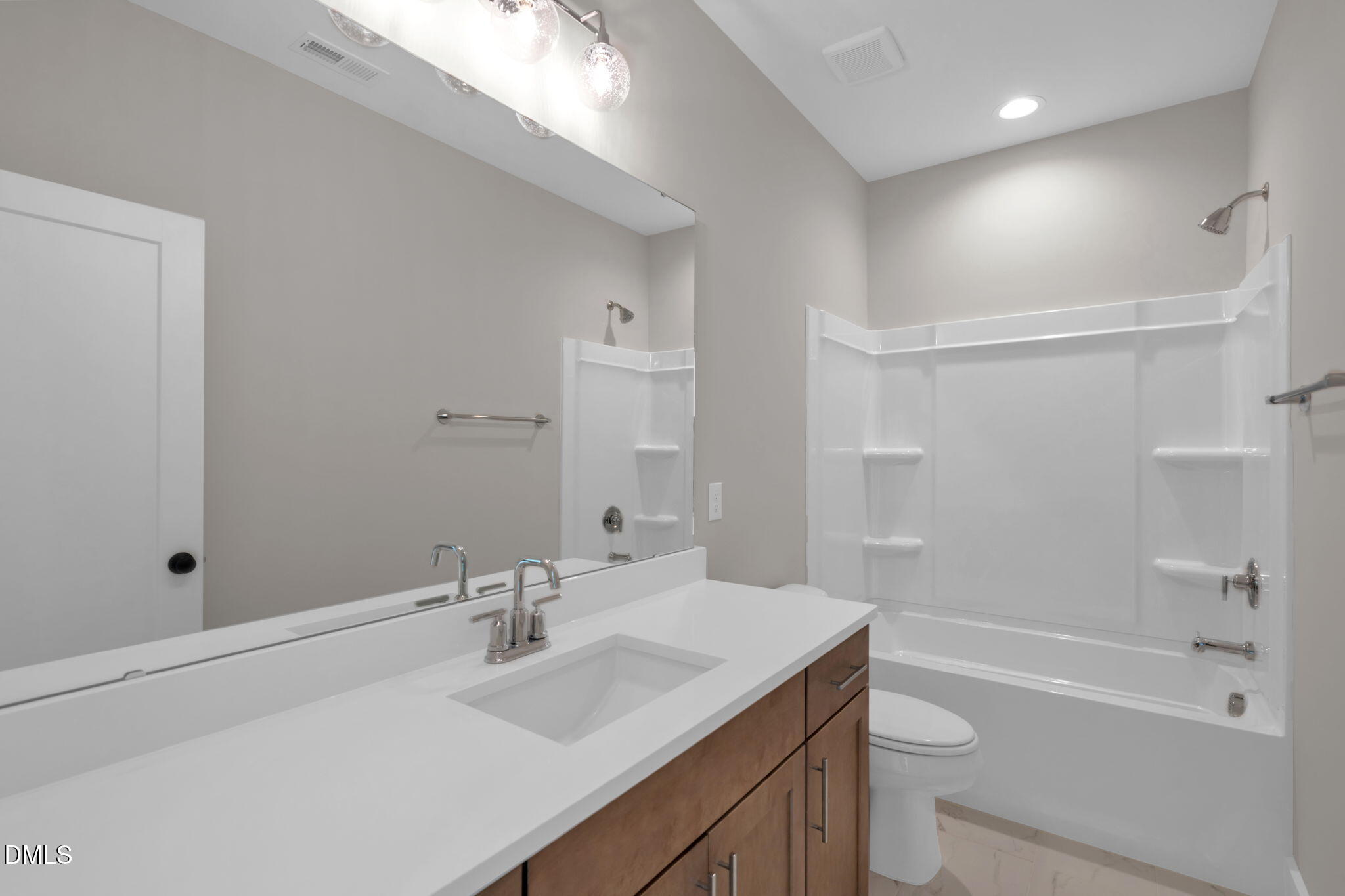 717 Mirkwood Avenue Property Photo 27