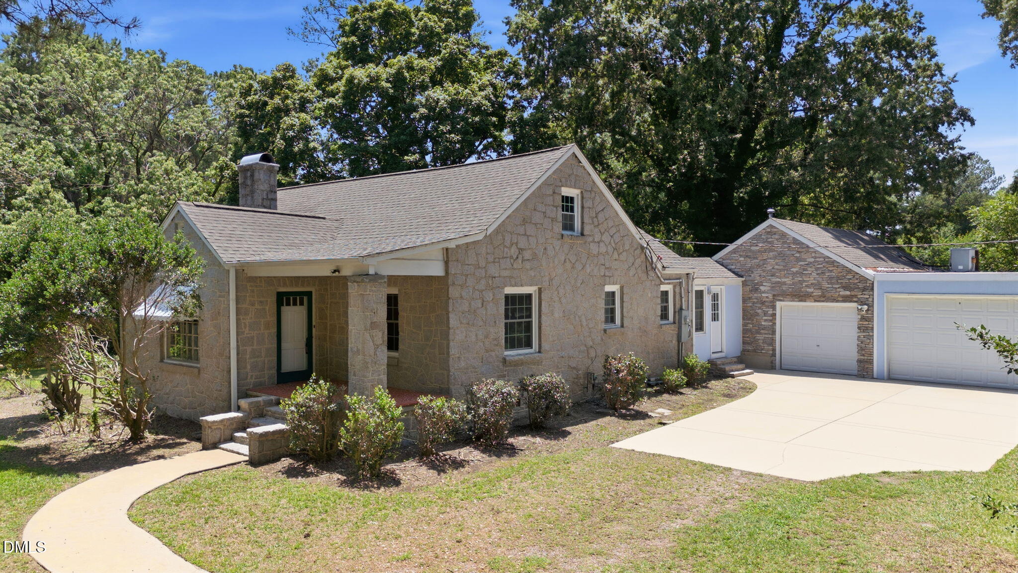 130 Harris Street Property Photo 1