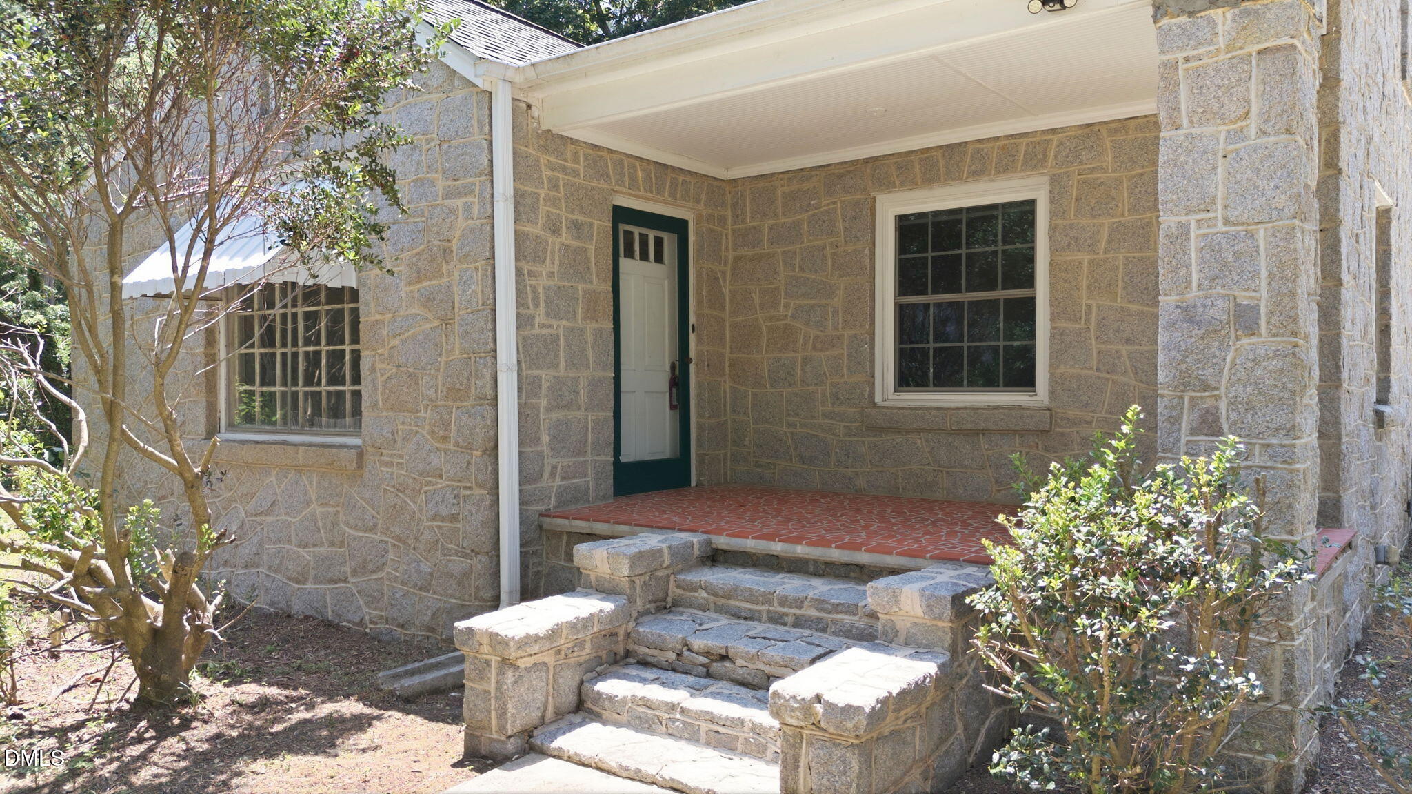 130 Harris Street Property Photo 6