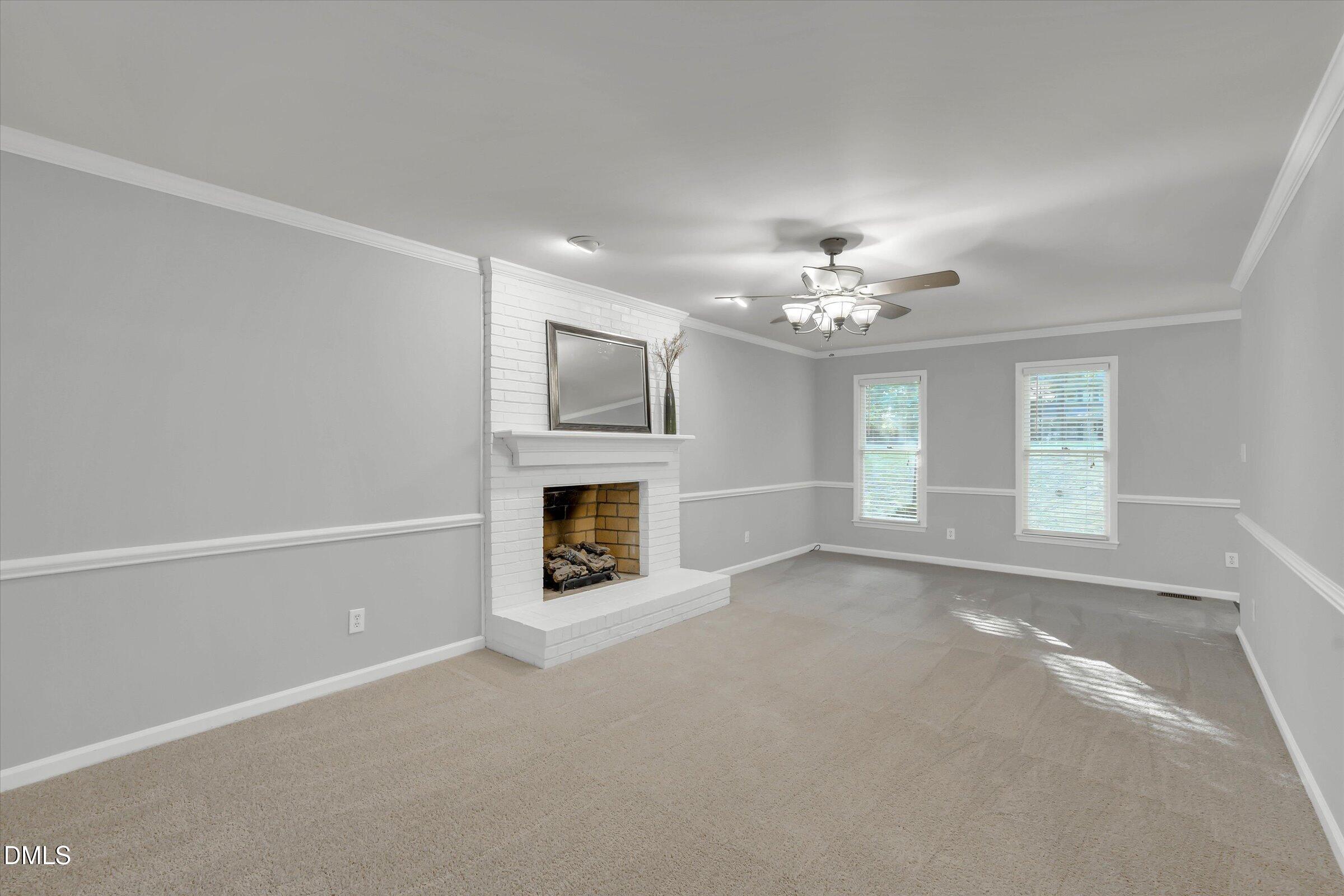 912 Stable Ridge Drive Property Photo 9