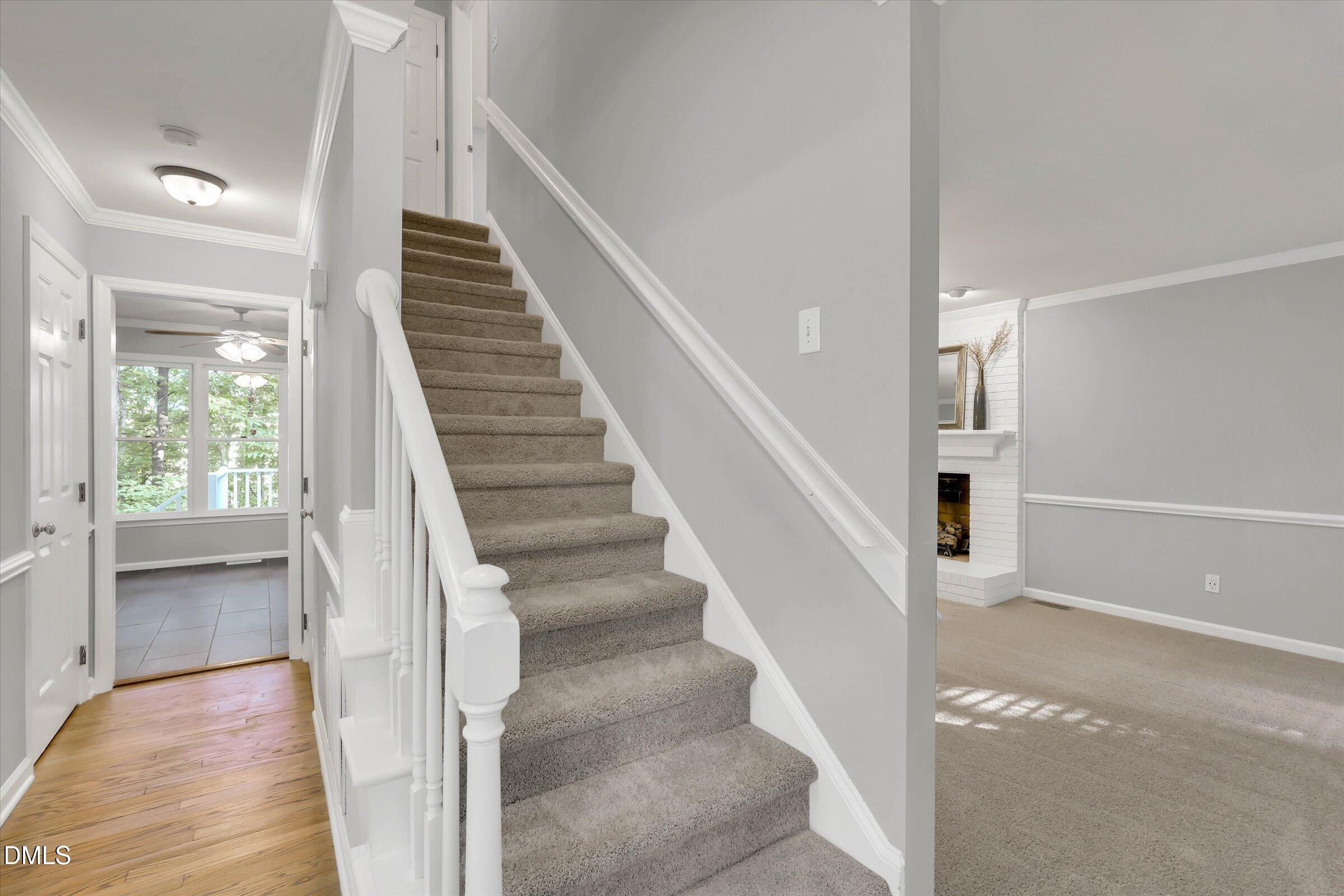 912 Stable Ridge Drive Property Photo 14