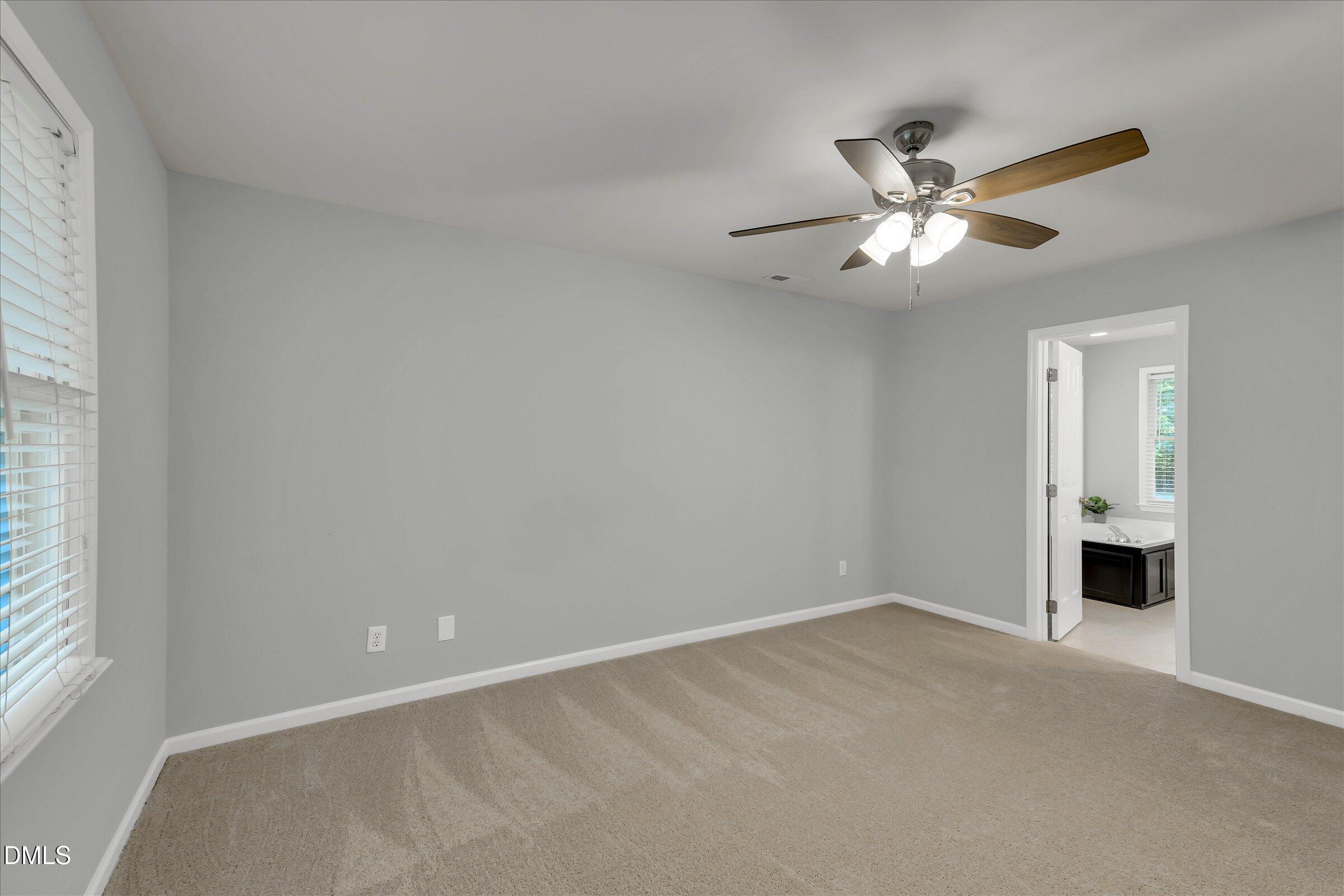912 Stable Ridge Drive Property Photo 15