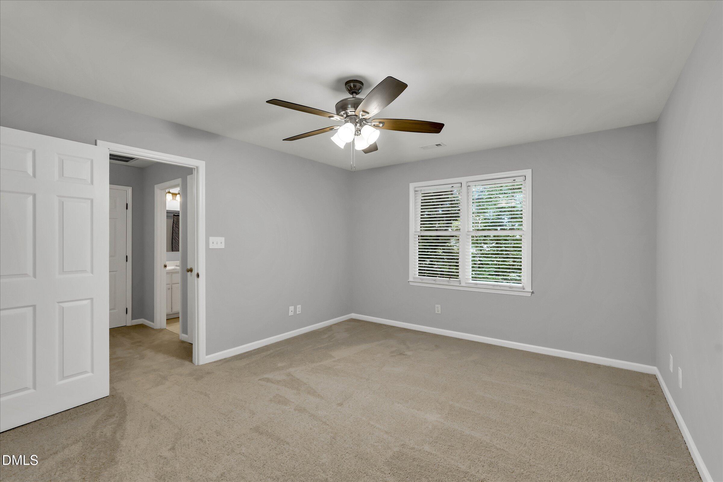 912 Stable Ridge Drive Property Photo 18