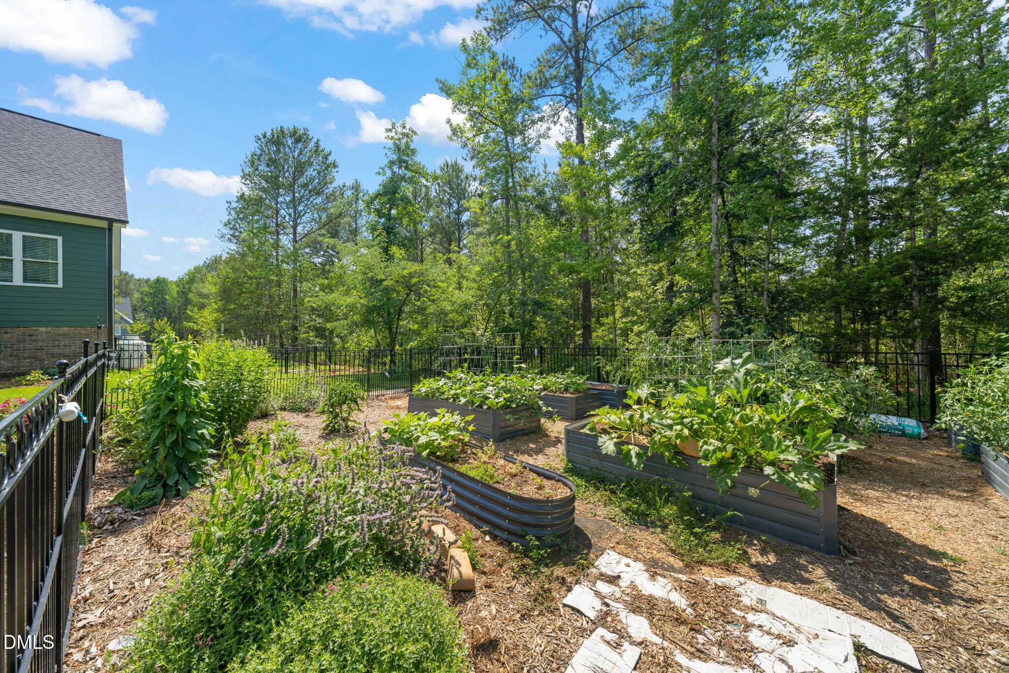 270 Whistlers Cove Property Photo 54