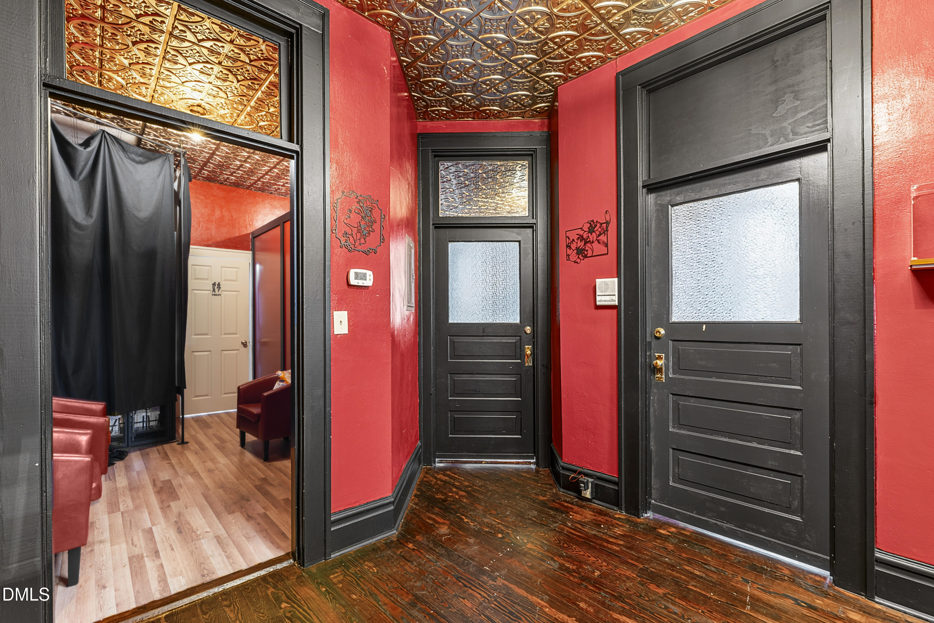 8 N Broad Street E Property Photo 12