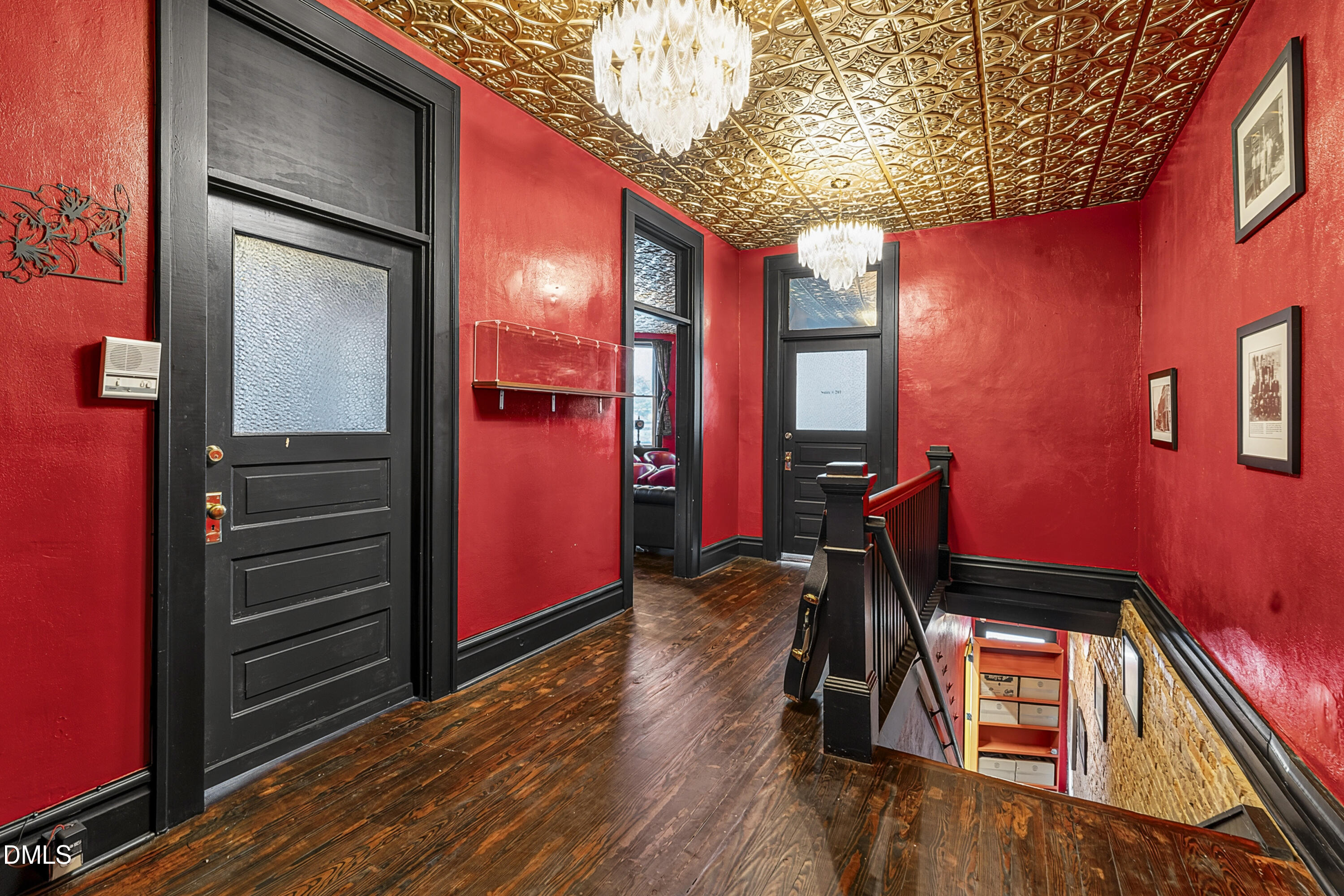 8 N Broad Street E Property Photo 13