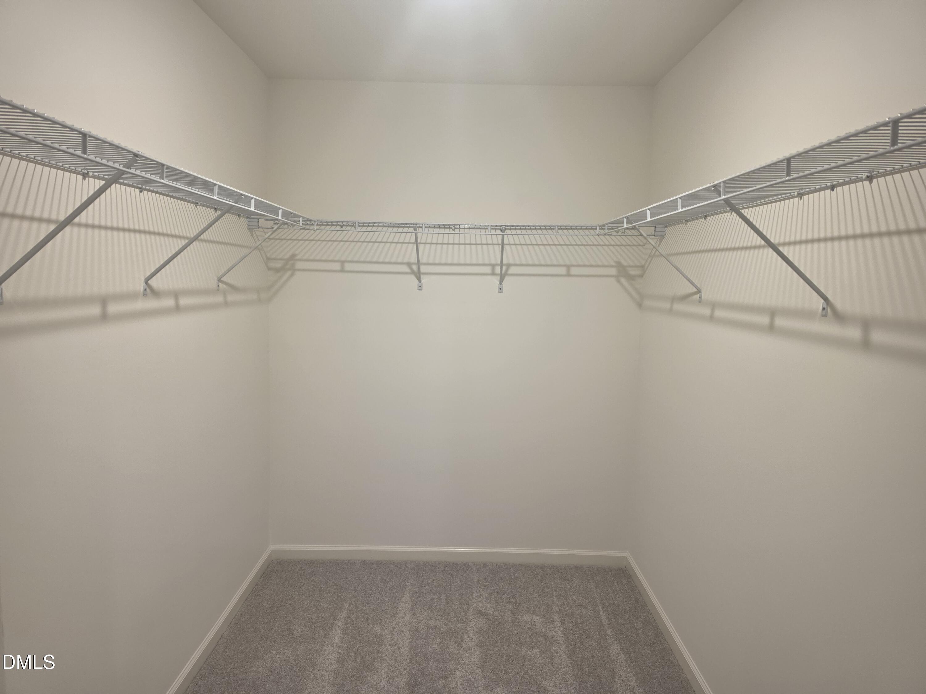 675 Essex Road Property Photo 11
