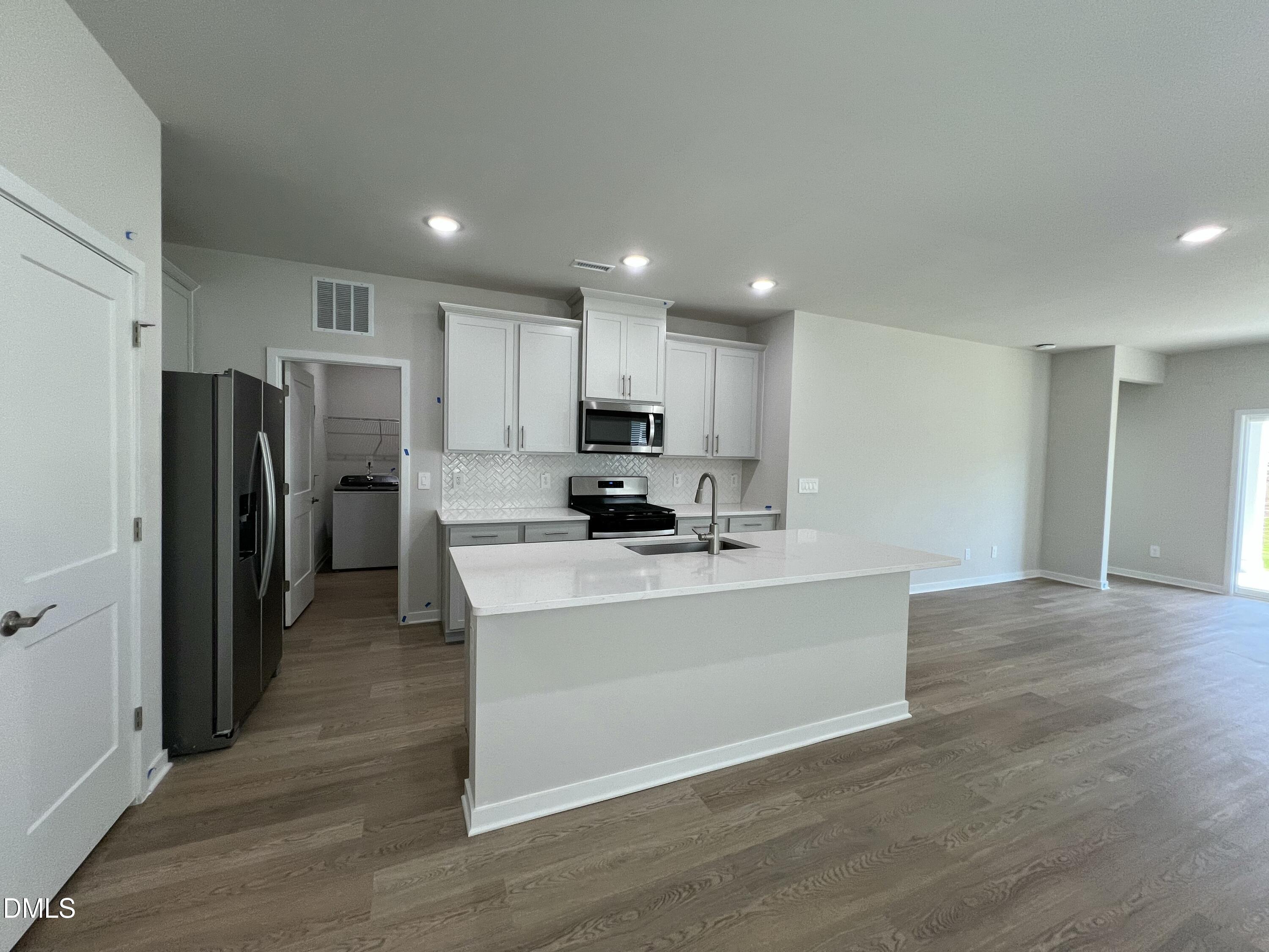 1425 Hatteras Road Property Photo 5