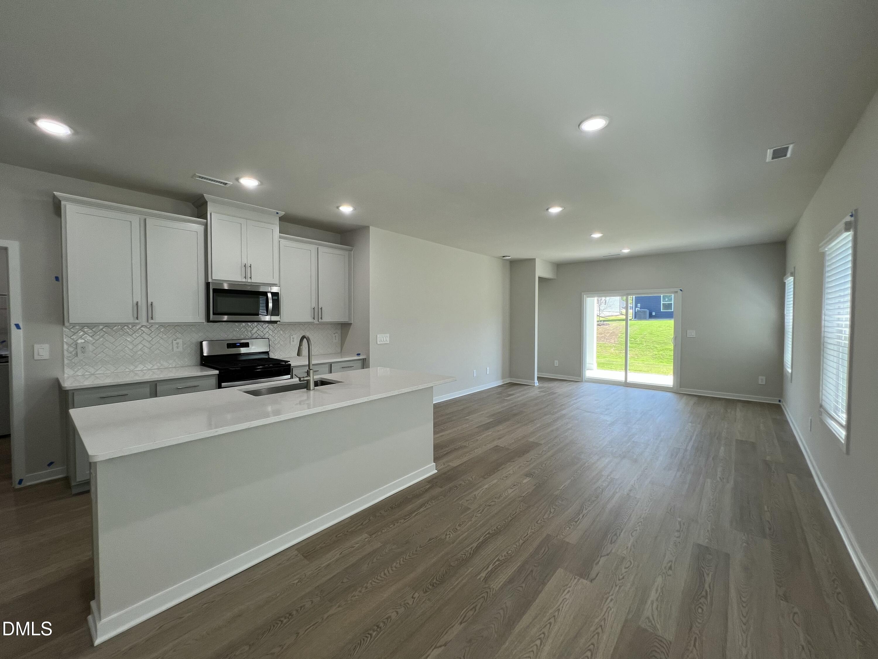 1425 Hatteras Road Property Photo 6