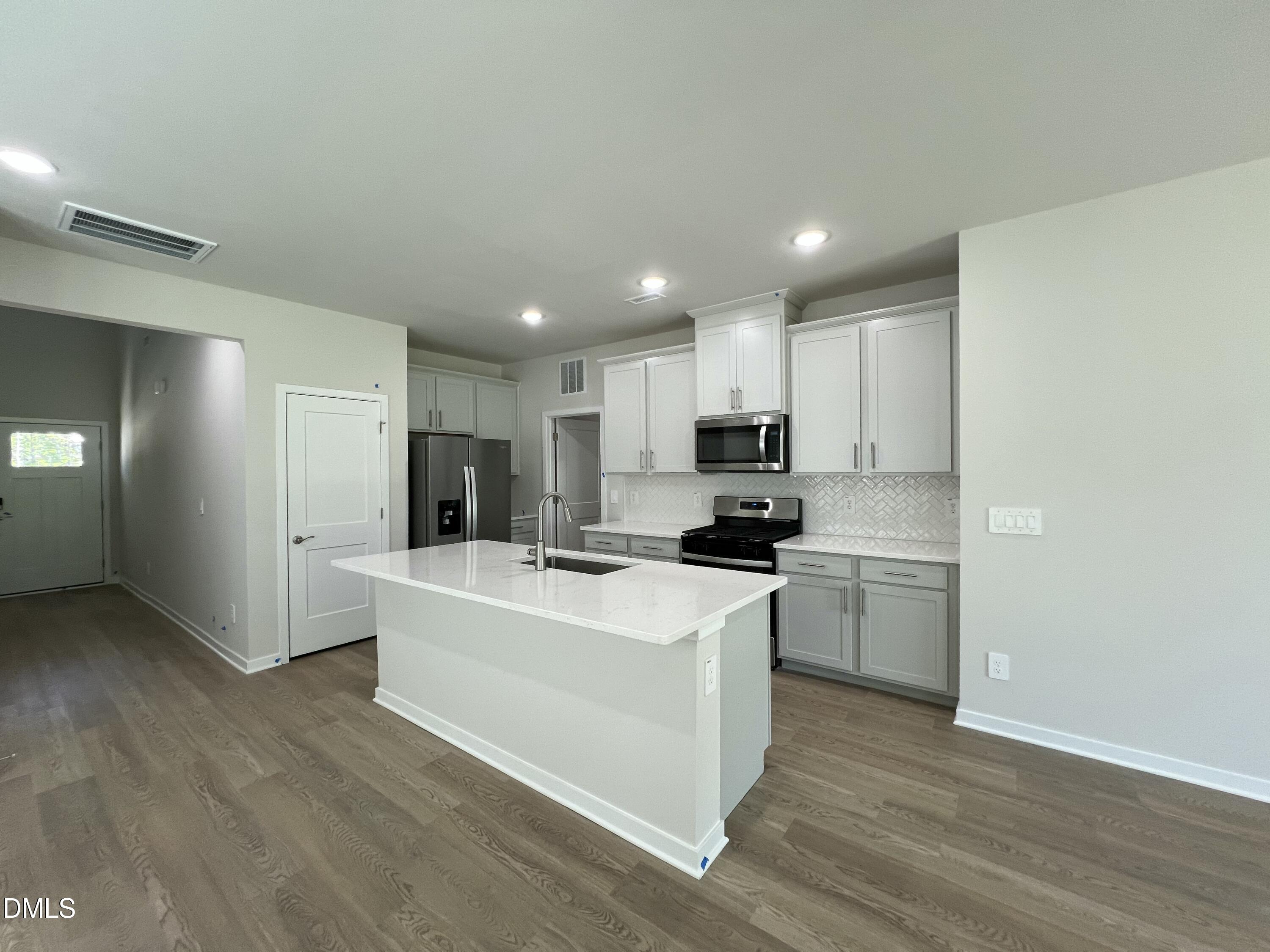 1425 Hatteras Road Property Photo 7