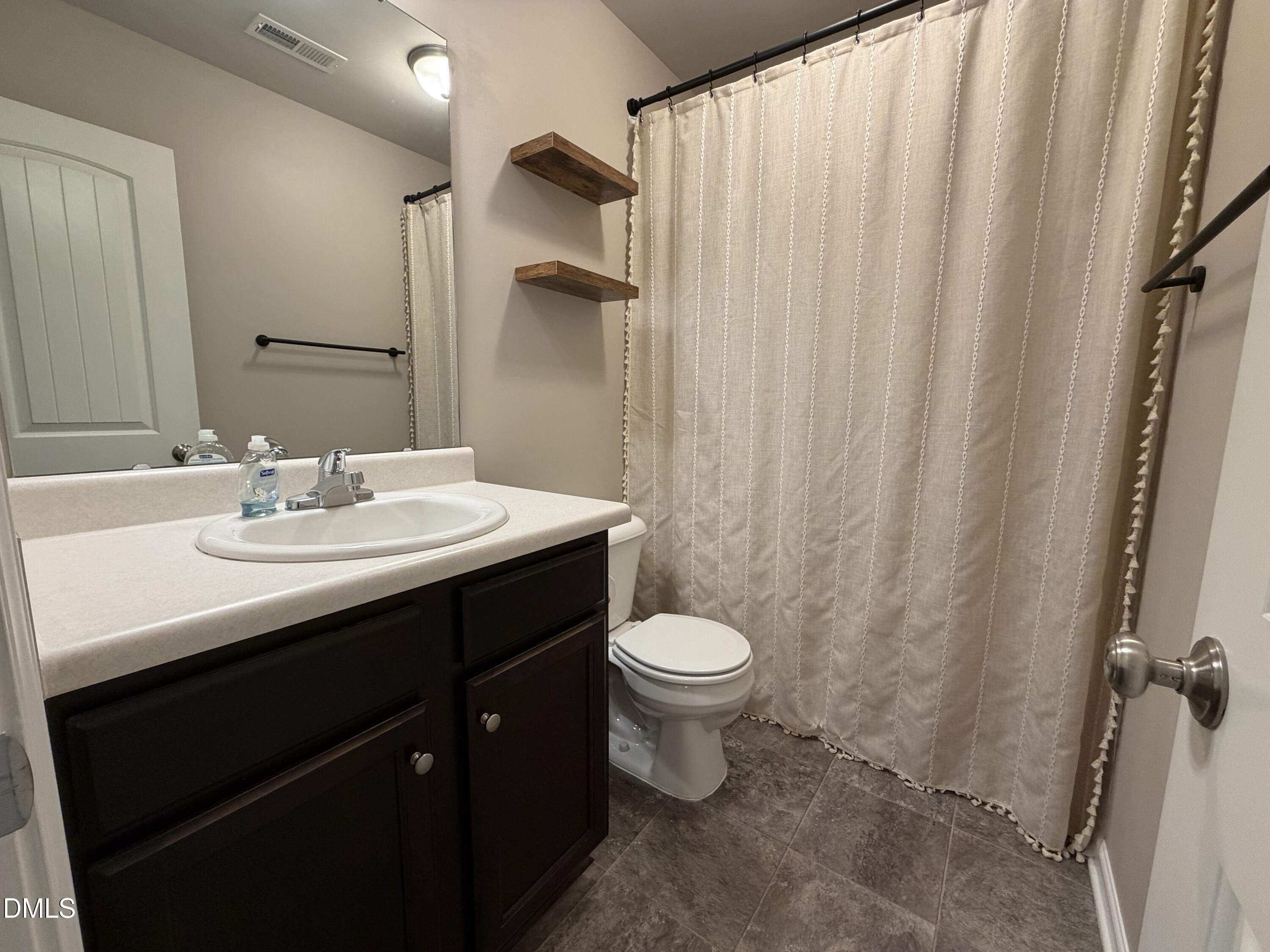 109 Larksdale Cove Property Photo 18