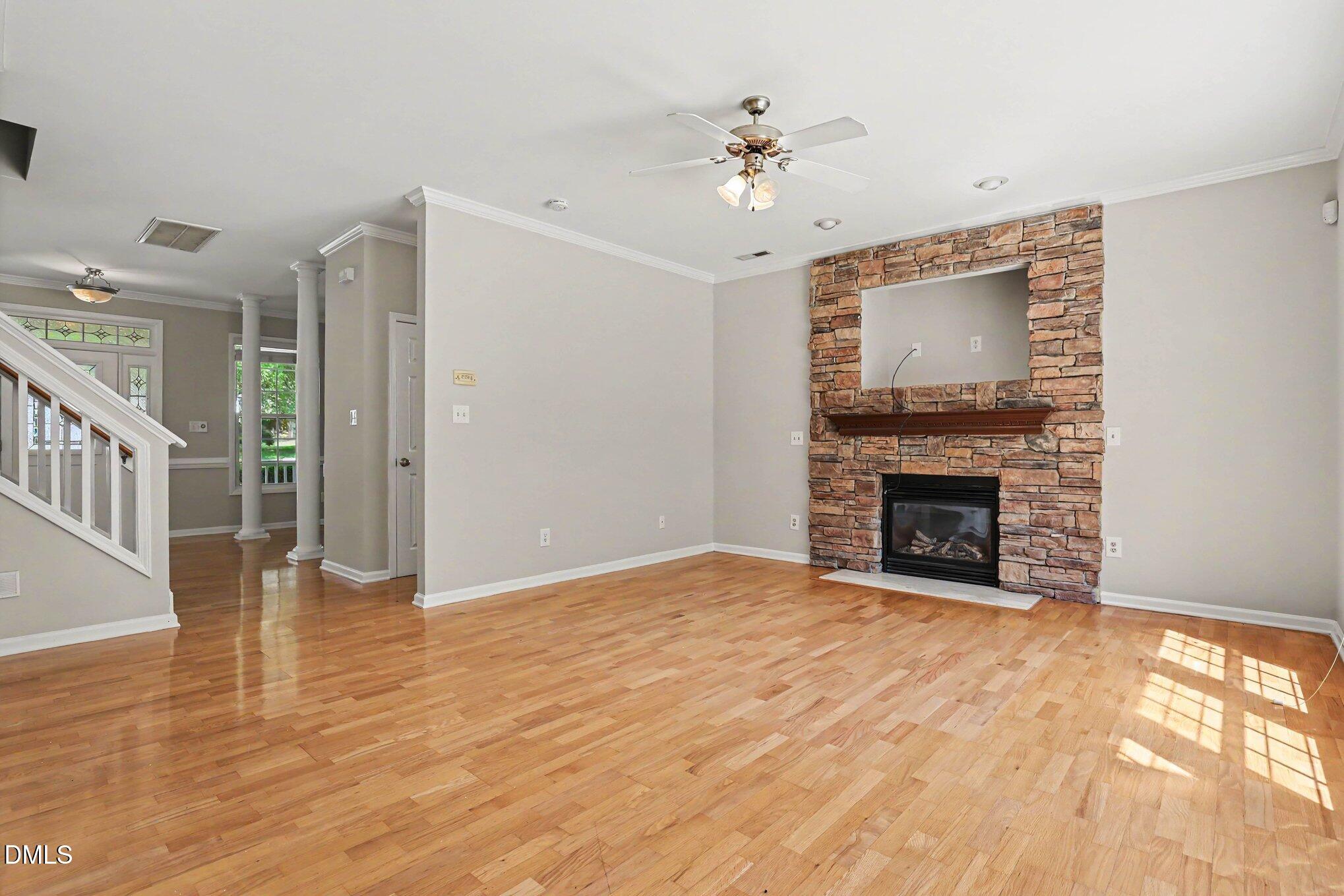 608 Hay River Street Property Photo 11