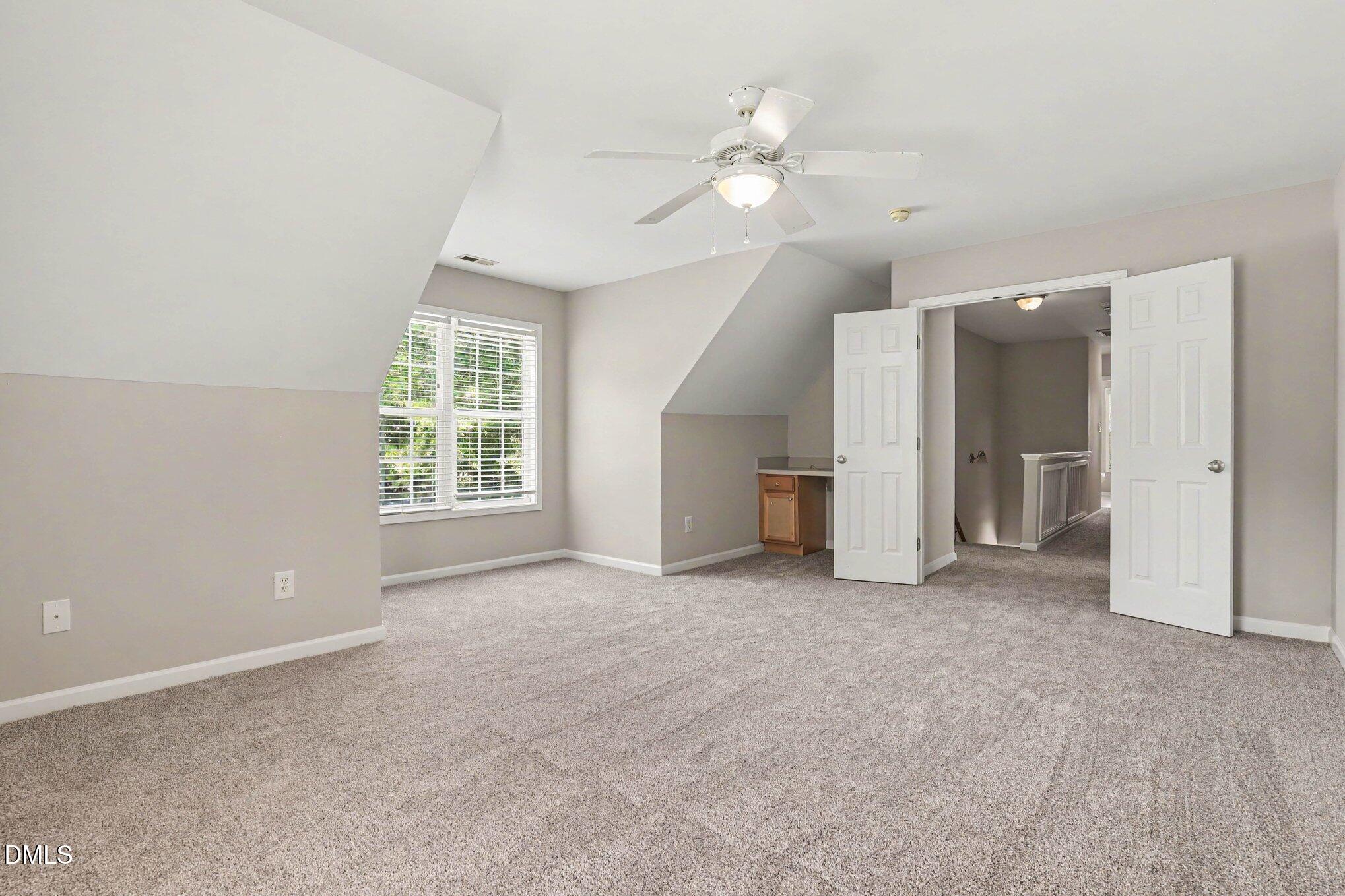 608 Hay River Street Property Photo 24