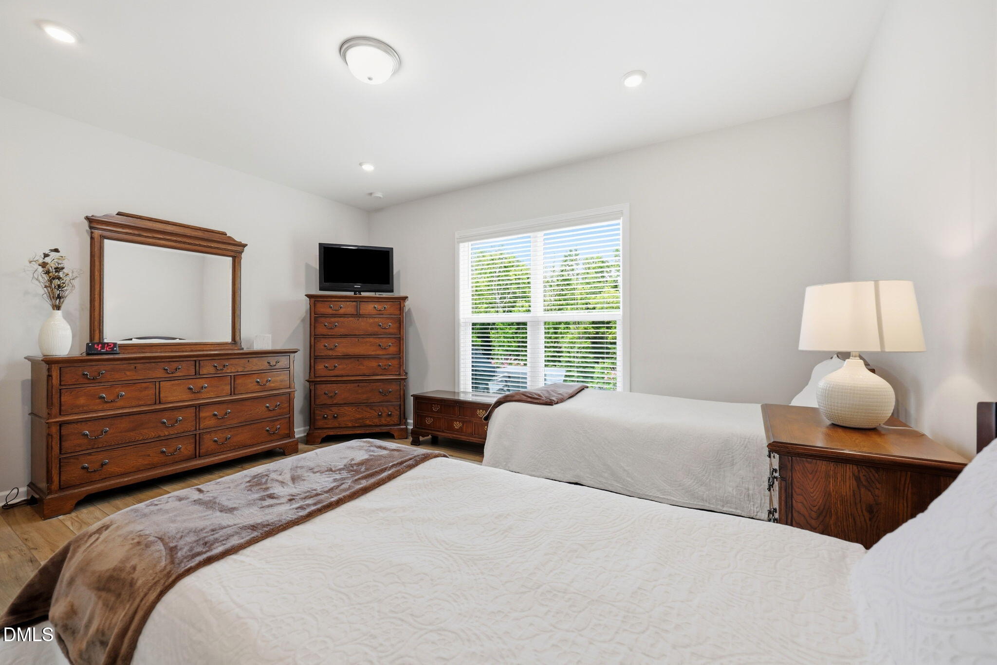 453 Heritage Regency Drive Property Photo 25