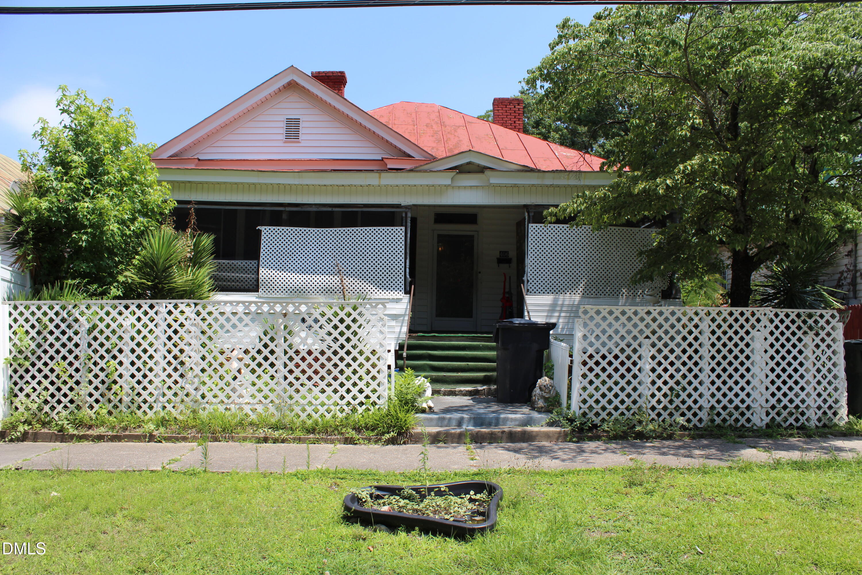 406 N Leslie Street Property Photo 1