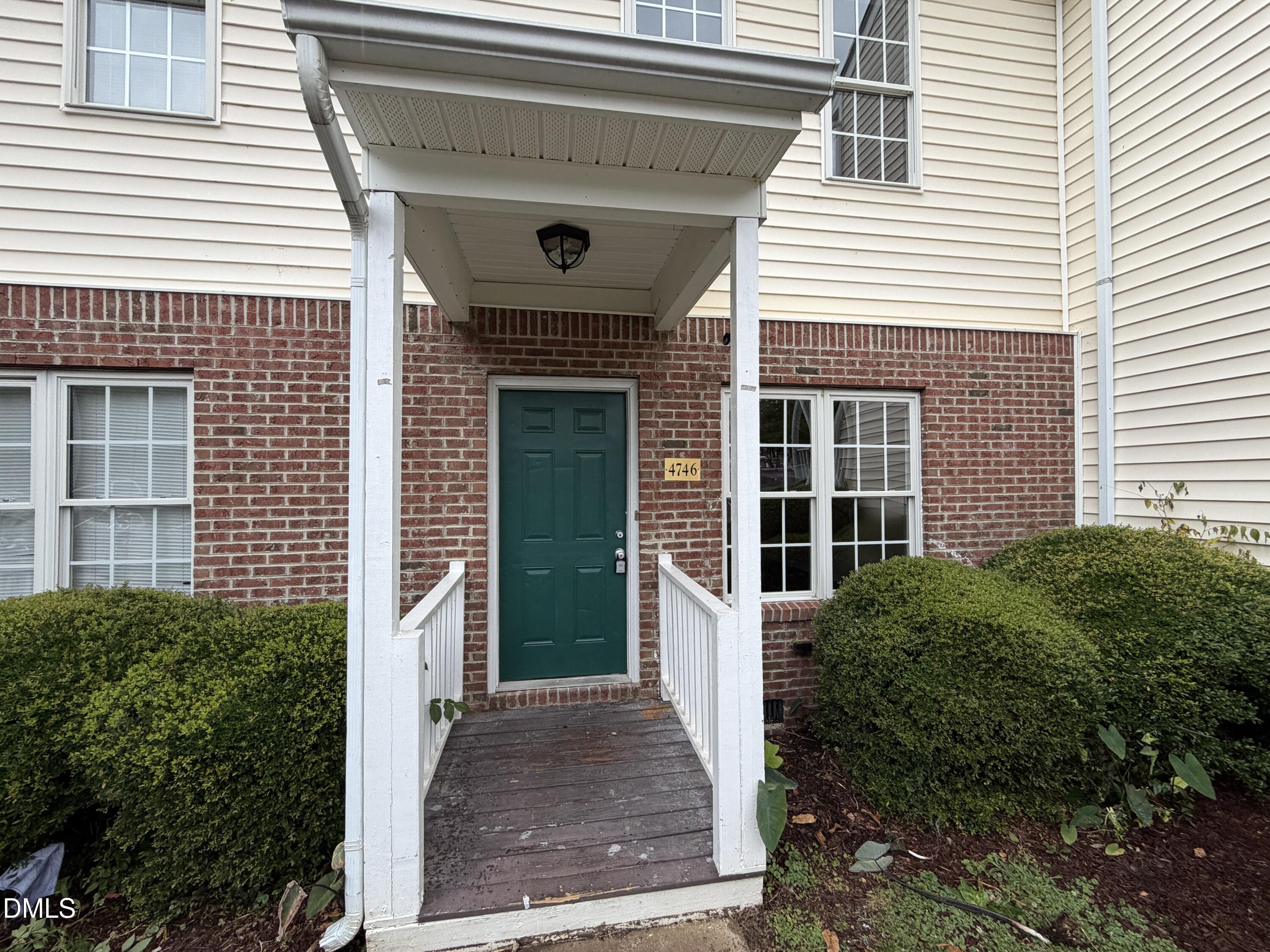 4746 Parkville Drive Property Photo 3