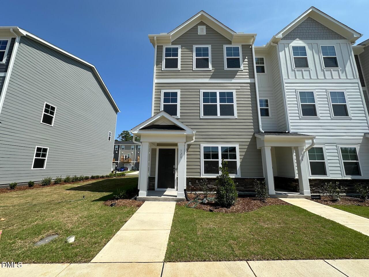 328 Carolina Springs Boulevard Property Photo 1