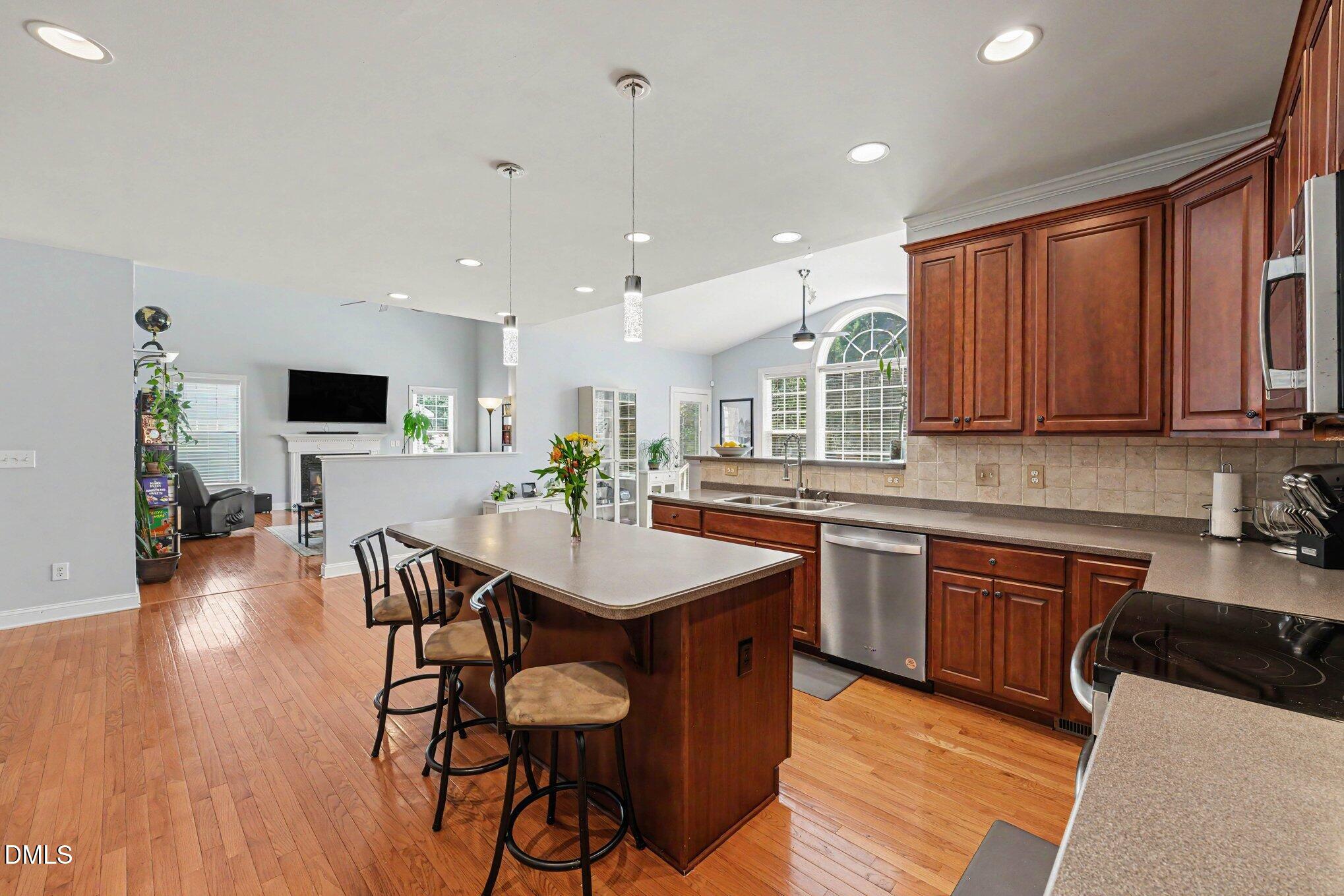 3005 Grandview Heights Lane Property Photo 10
