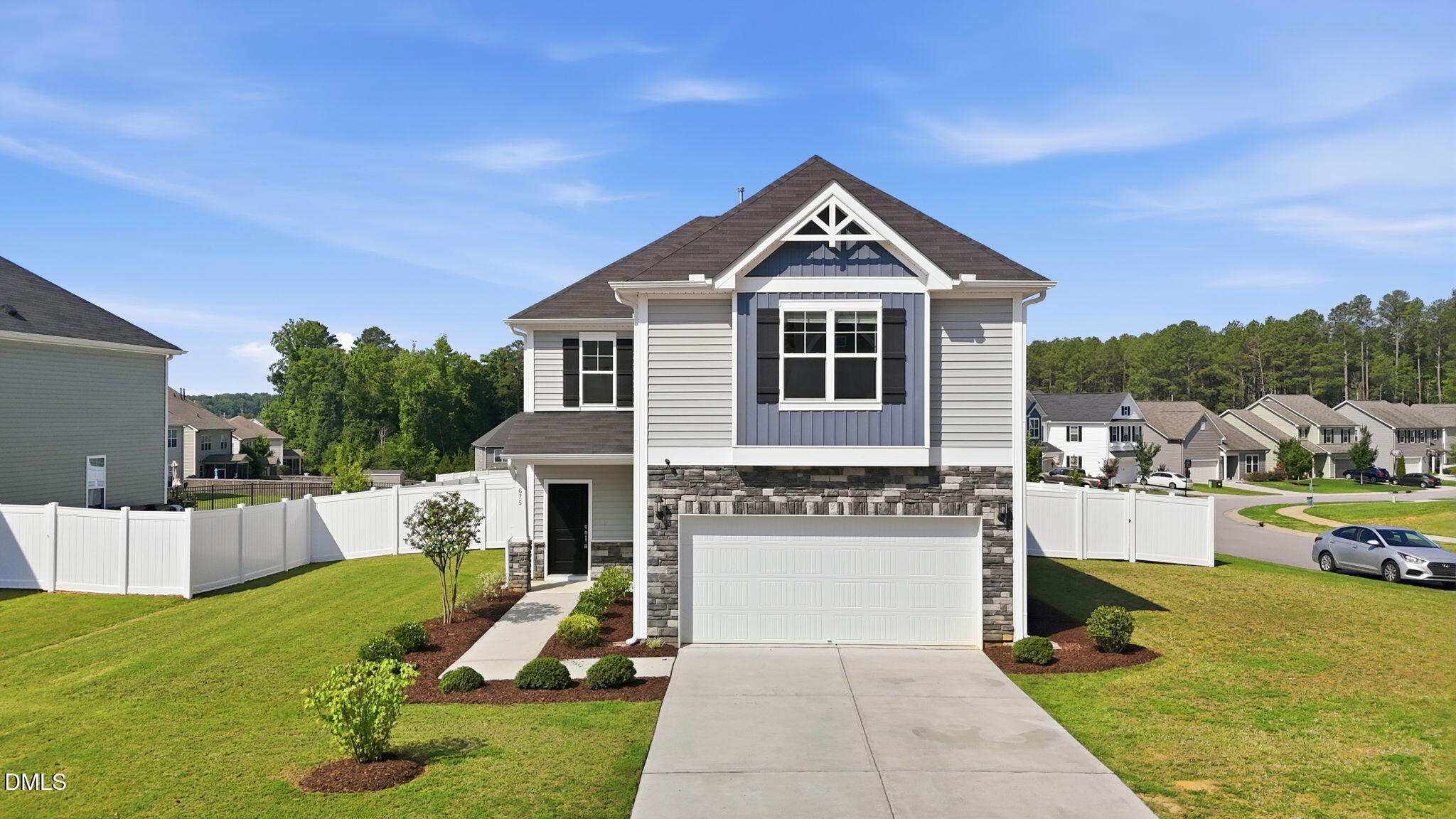 675 Hawksbill Drive Property Photo 1