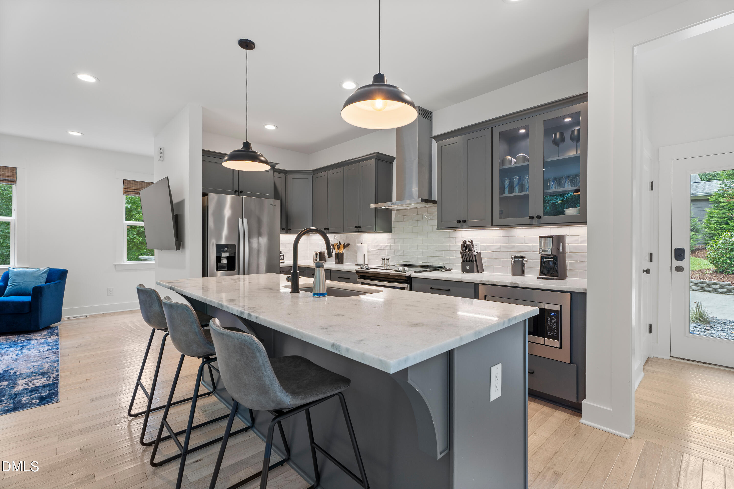 1700 Evergreen Avenue Property Photo 1