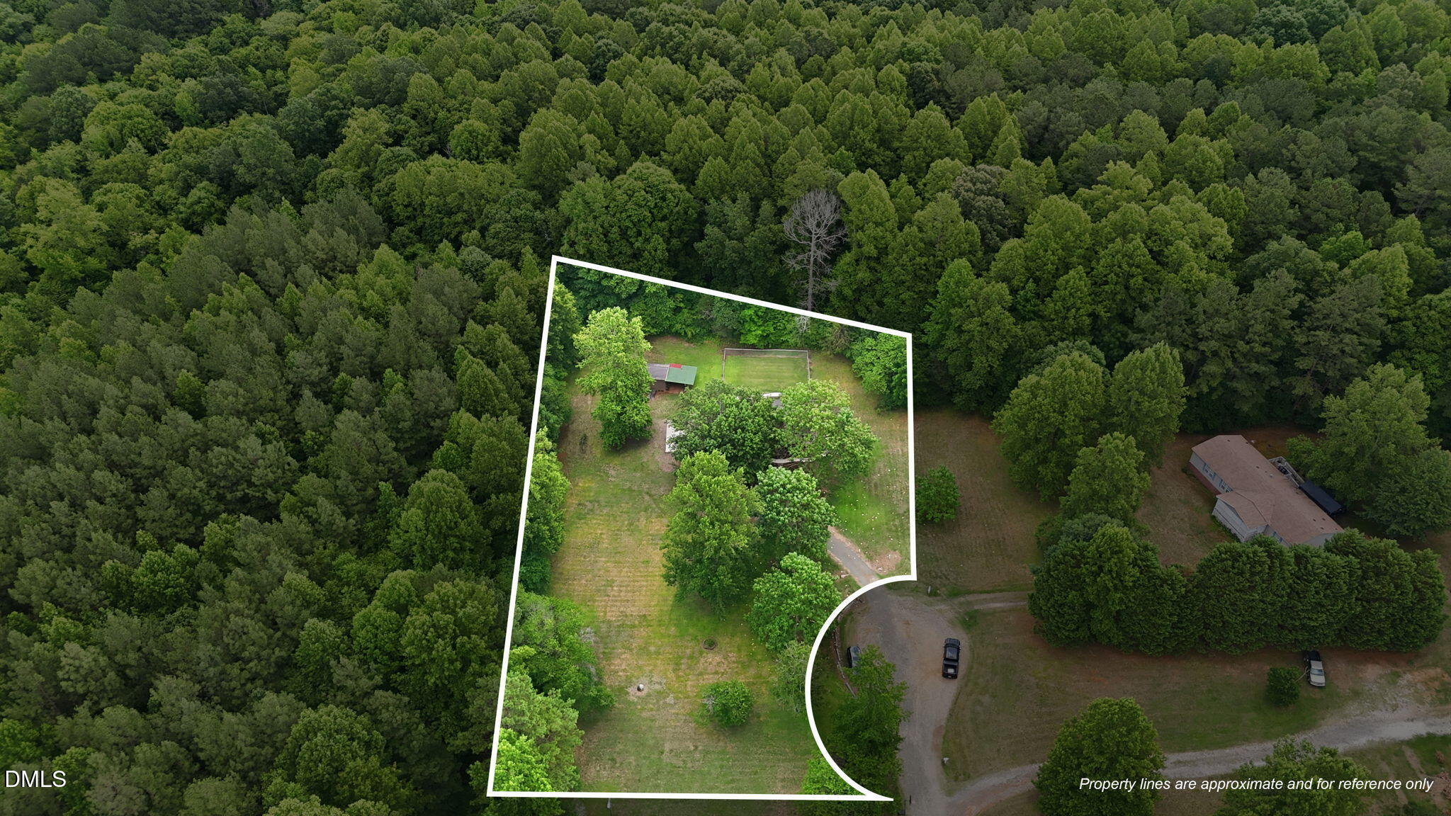 4148 Forest Court Property Photo 4