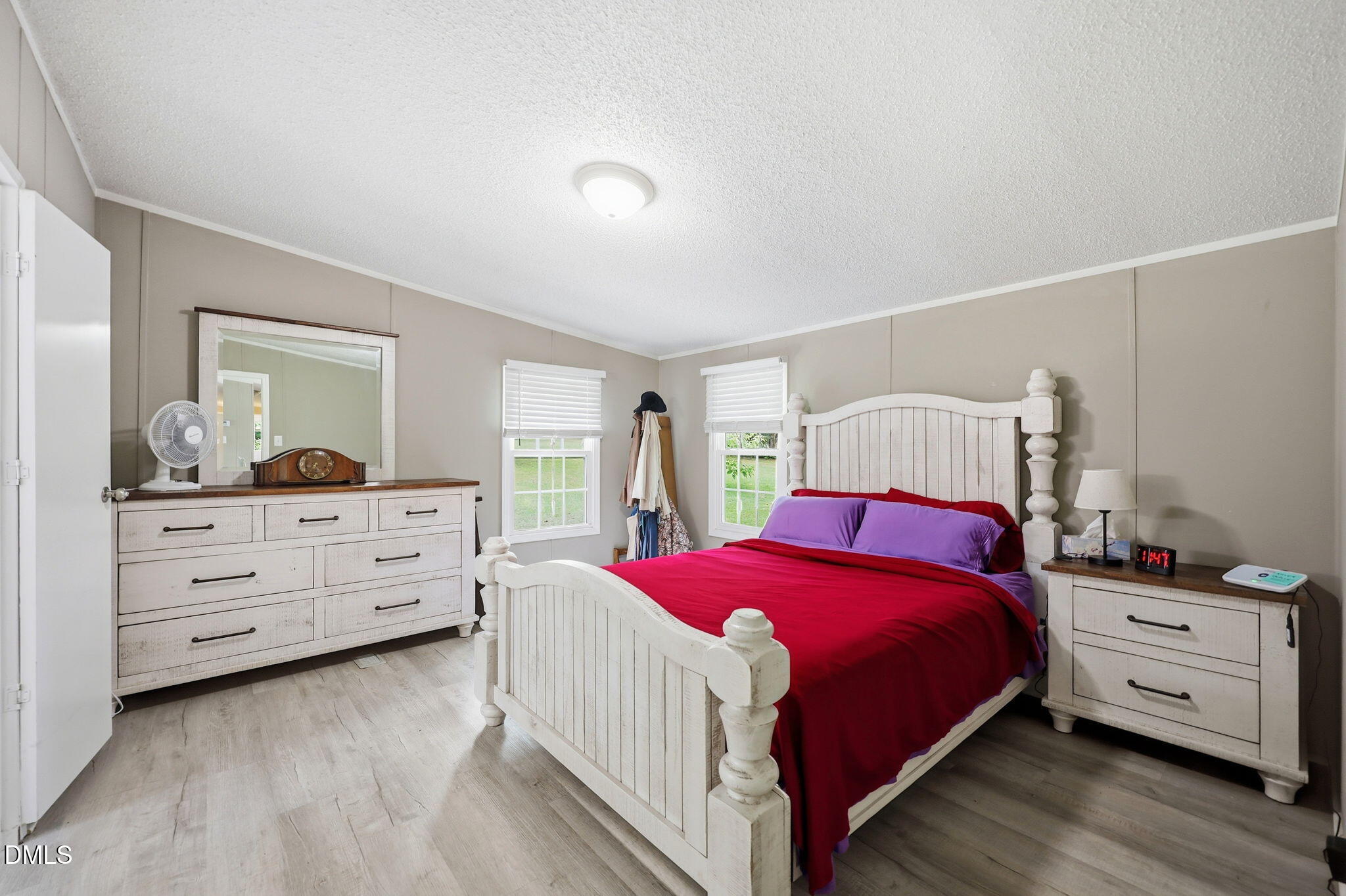 4148 Forest Court Property Photo 9