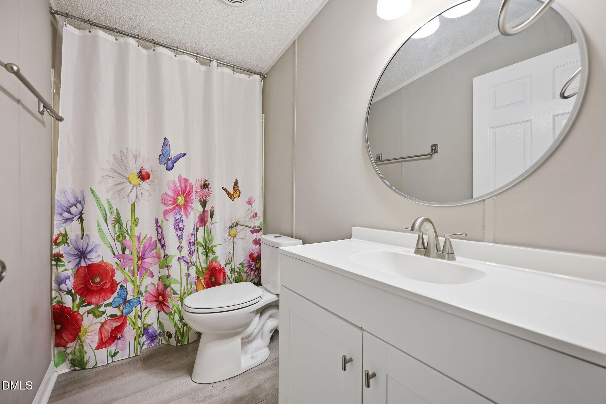 4148 Forest Court Property Photo 10