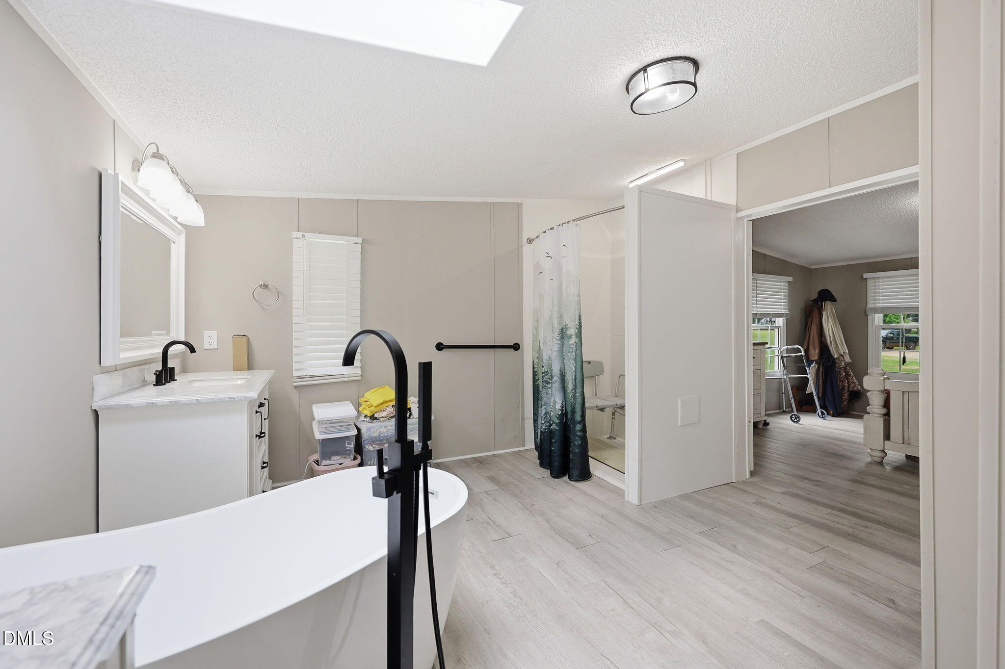 4148 Forest Court Property Photo 12
