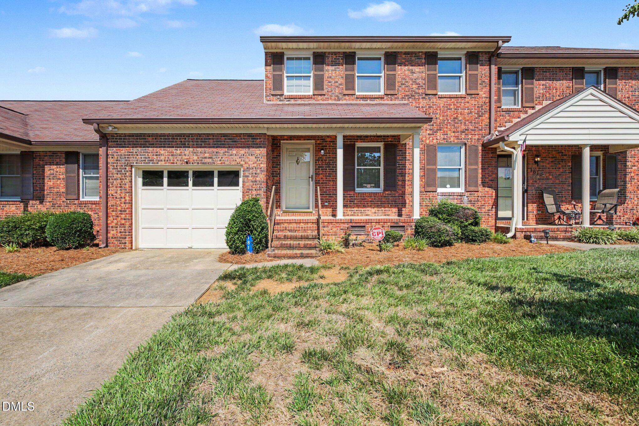 1816 Meadowview Drive Property Photo 1