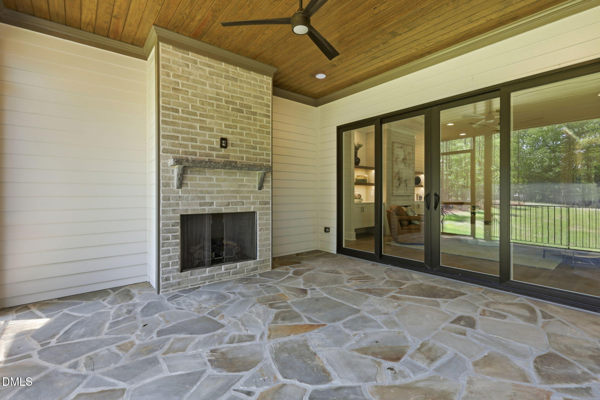 80 Spanish Oak Drive Property Photo 39
