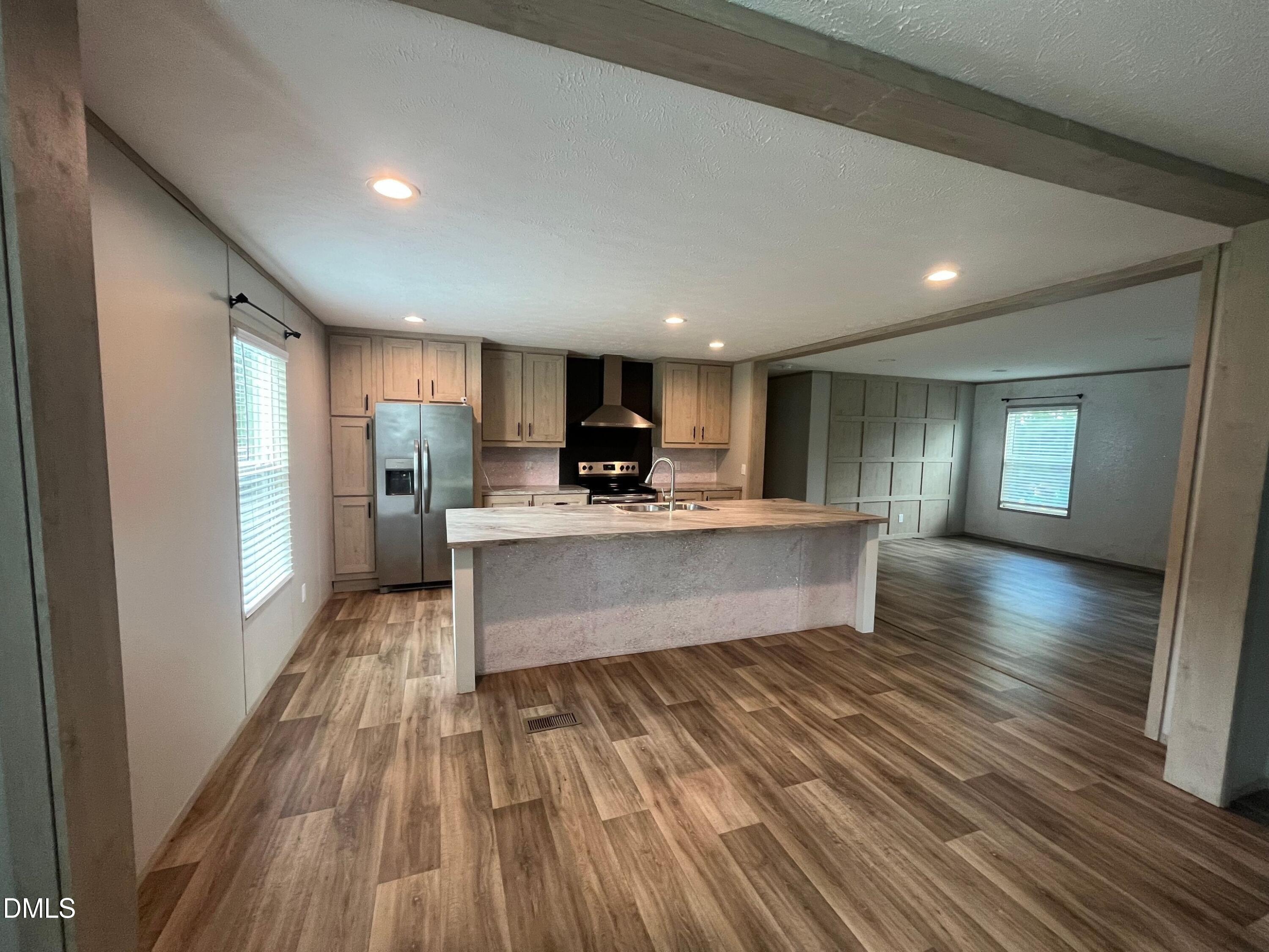 1176 Stanfield Road Property Photo 2