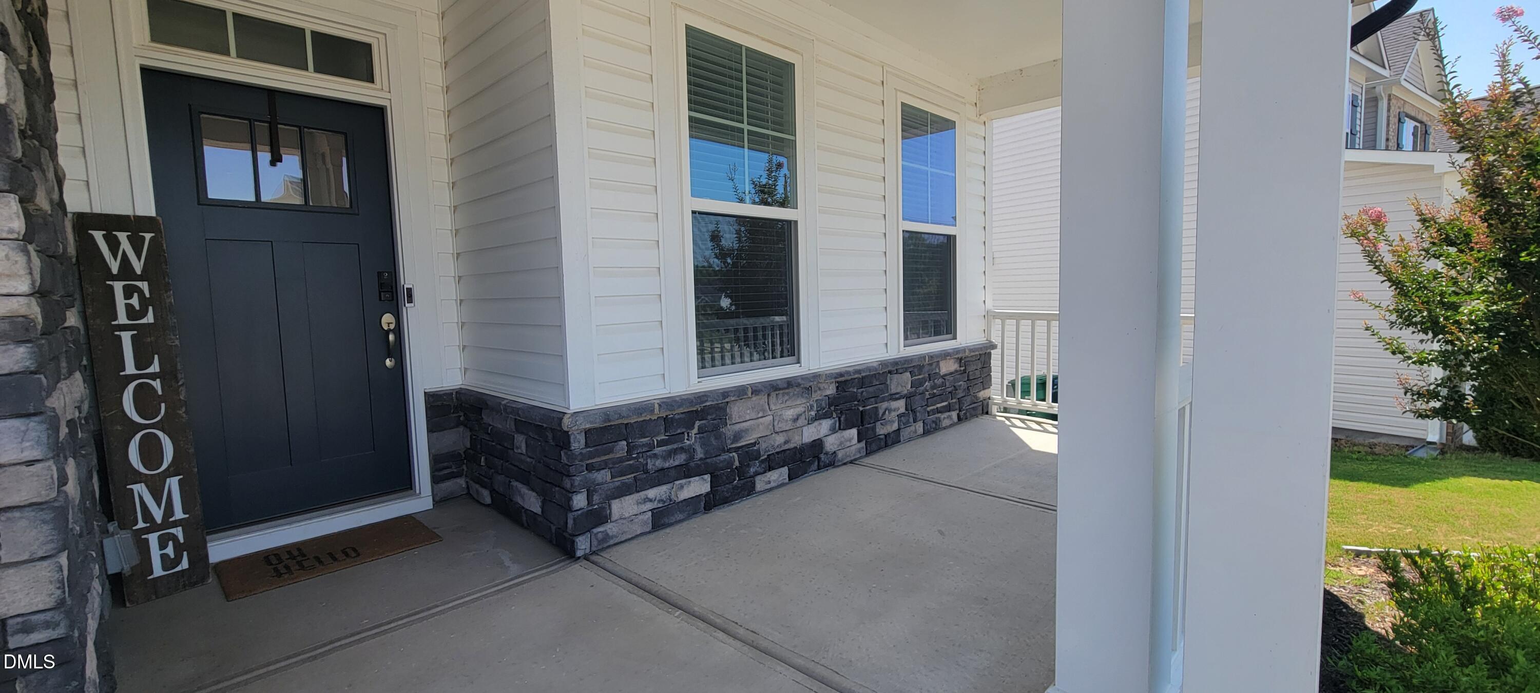 431 Forestview Crest Way Property Photo 3