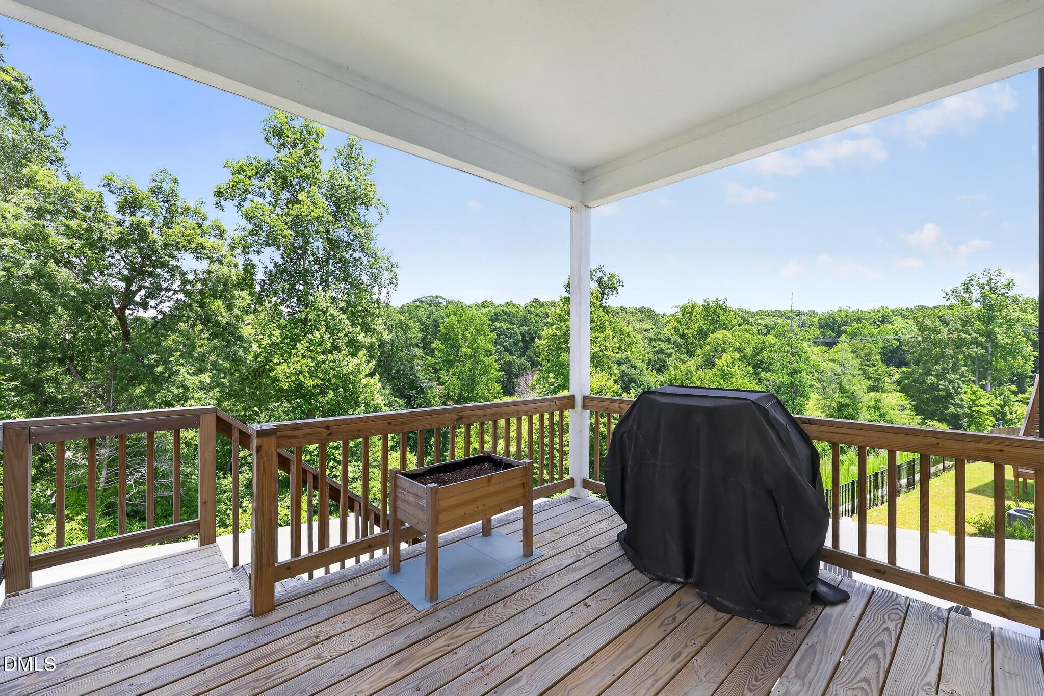 431 Forestview Crest Way Property Photo 32