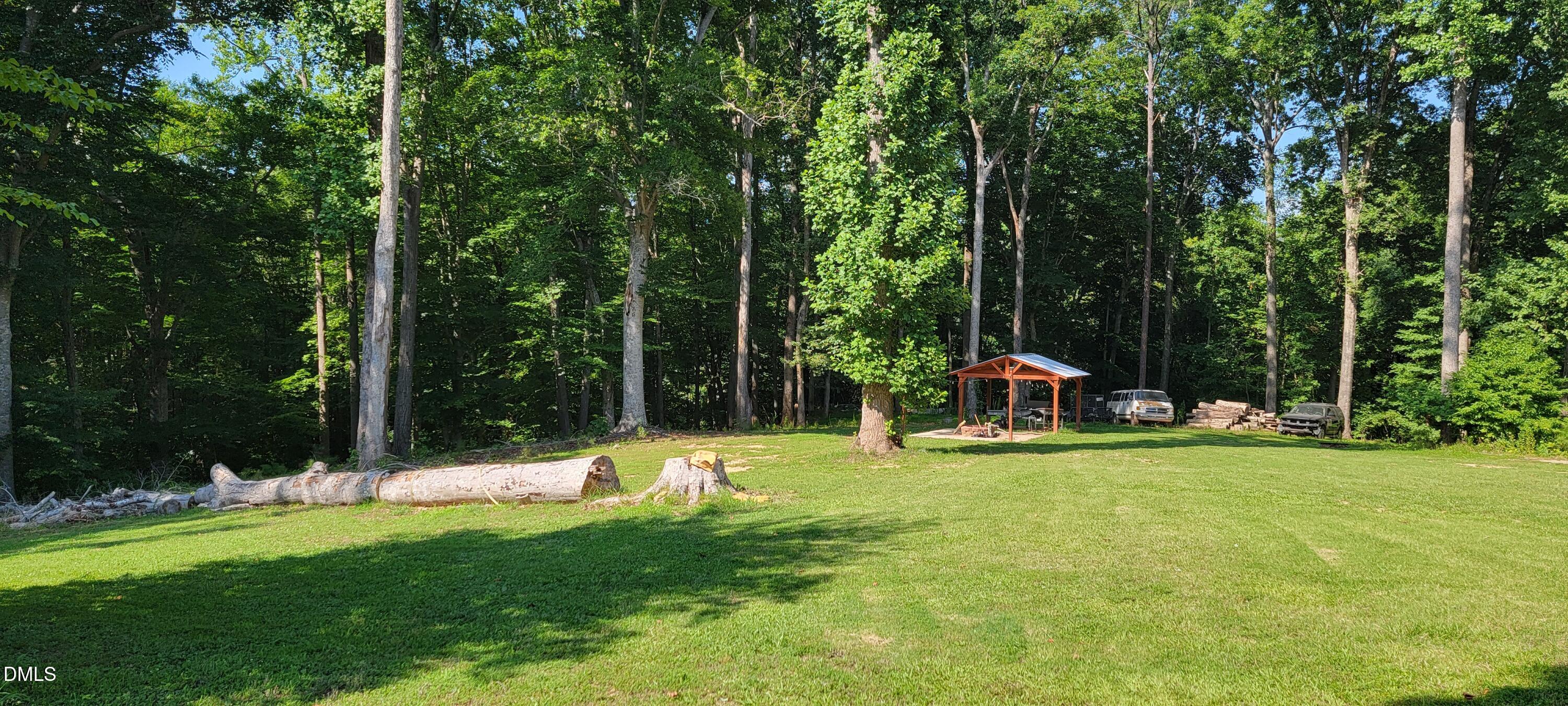 250 Oakdale Avenue Property Photo 2