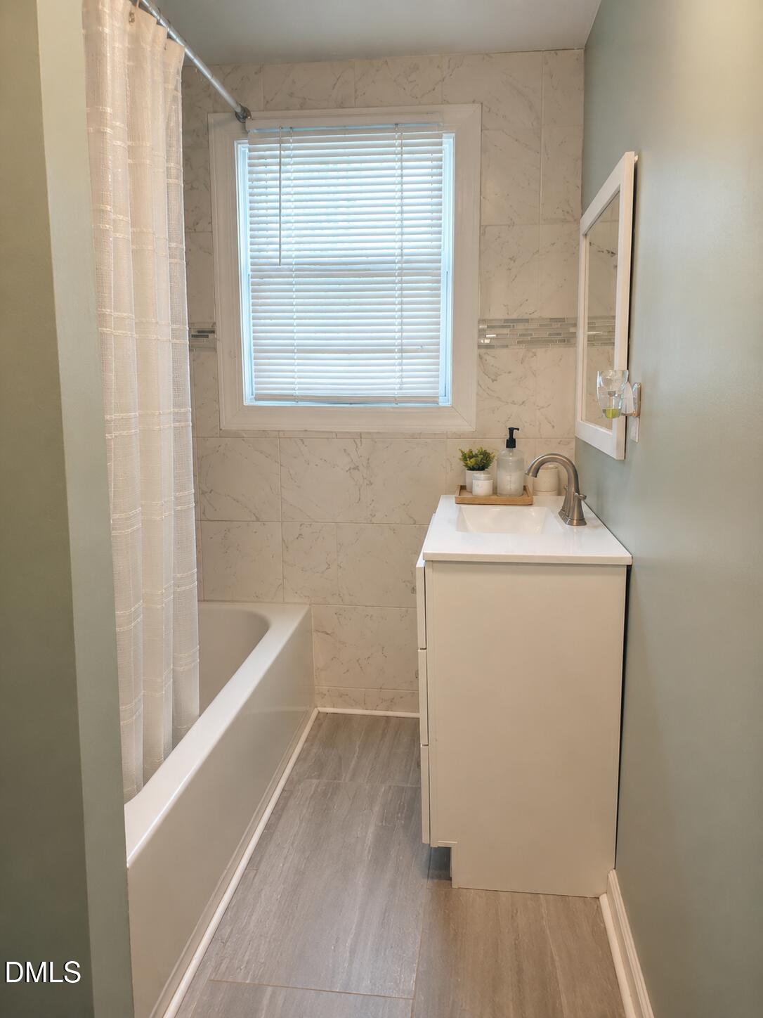 3133 Tryon Road Property Photo 3
