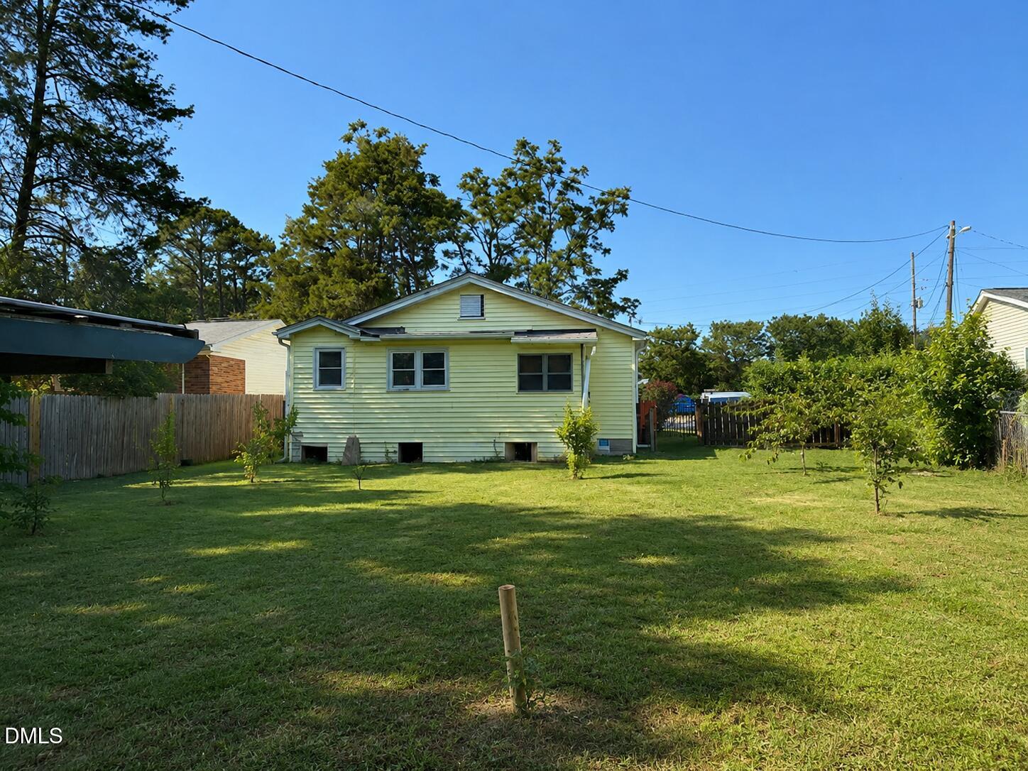 3133 Tryon Road Property Photo 8
