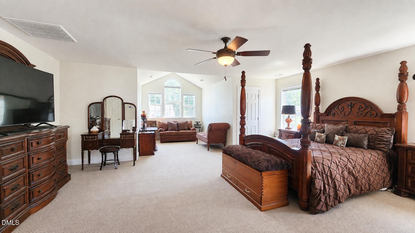 204 Quarryrock Road Property Photo 5